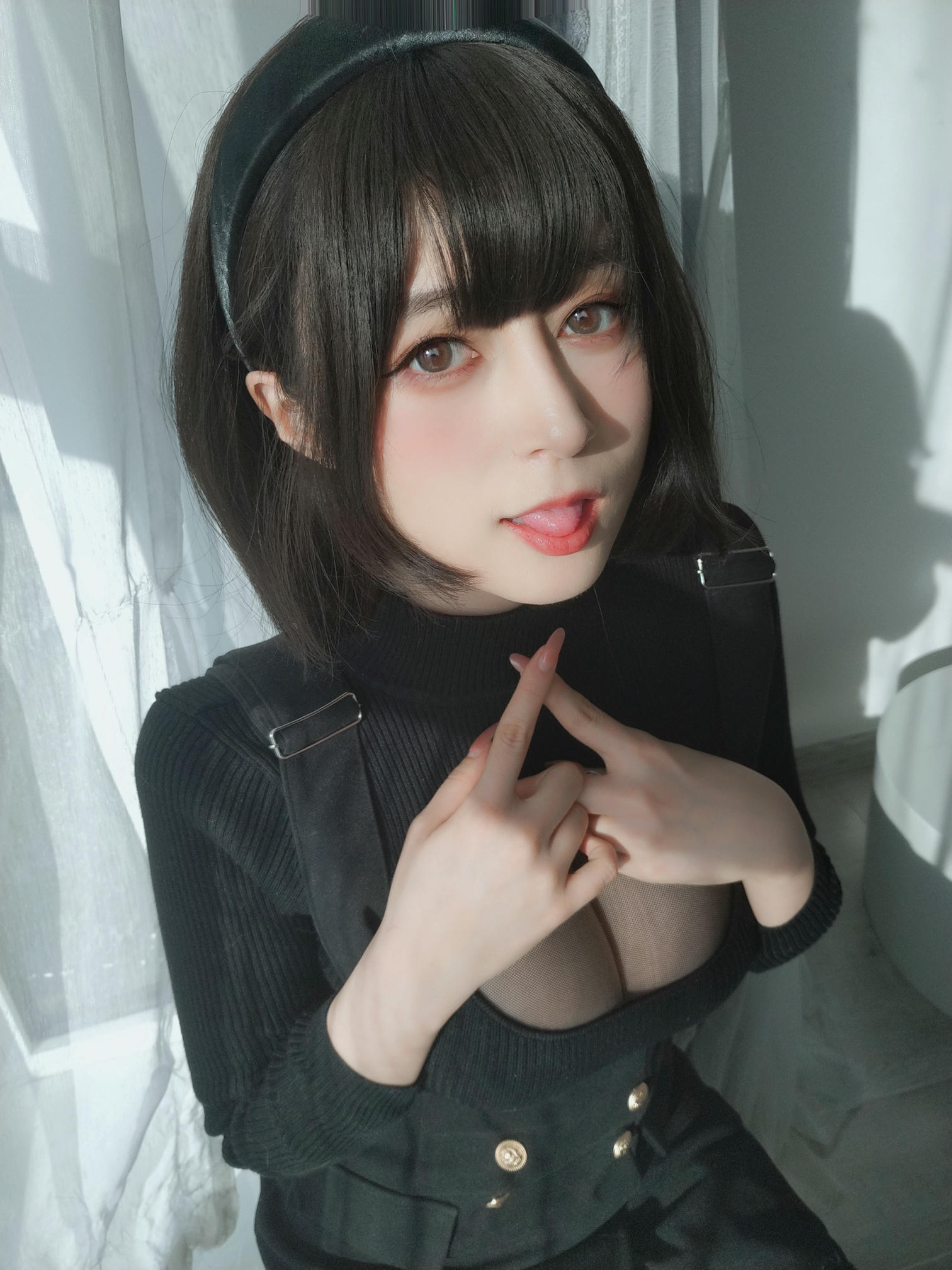 白银81 NO.119 2022年4月会员合集（24期）[386P+11V-1.29G]-2022-04-18 胸罩毛衣 [12P2V-70.3MB]_第1集