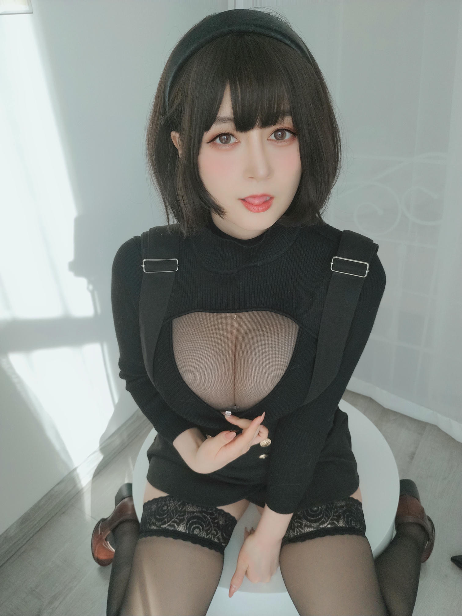 白银81 NO.119 2022年4月会员合集（24期）[386P+11V-1.29G]-2022-04-18 胸罩毛衣 [12P2V-70.3MB]_第1集