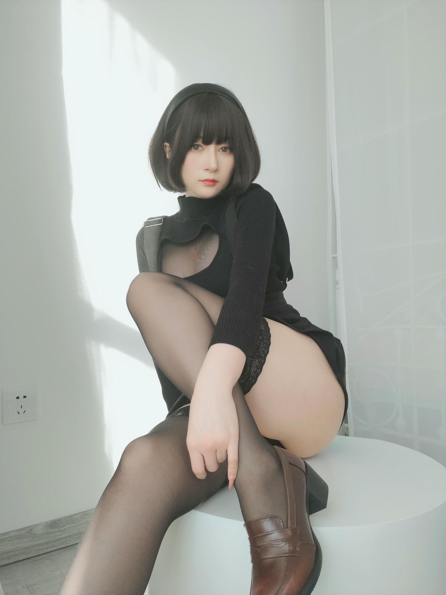 白银81 NO.119 2022年4月会员合集（24期）[386P+11V-1.29G]-2022-04-21 毛衣下的黑色透明连体衣 [28P2V-155MB]_第2集
