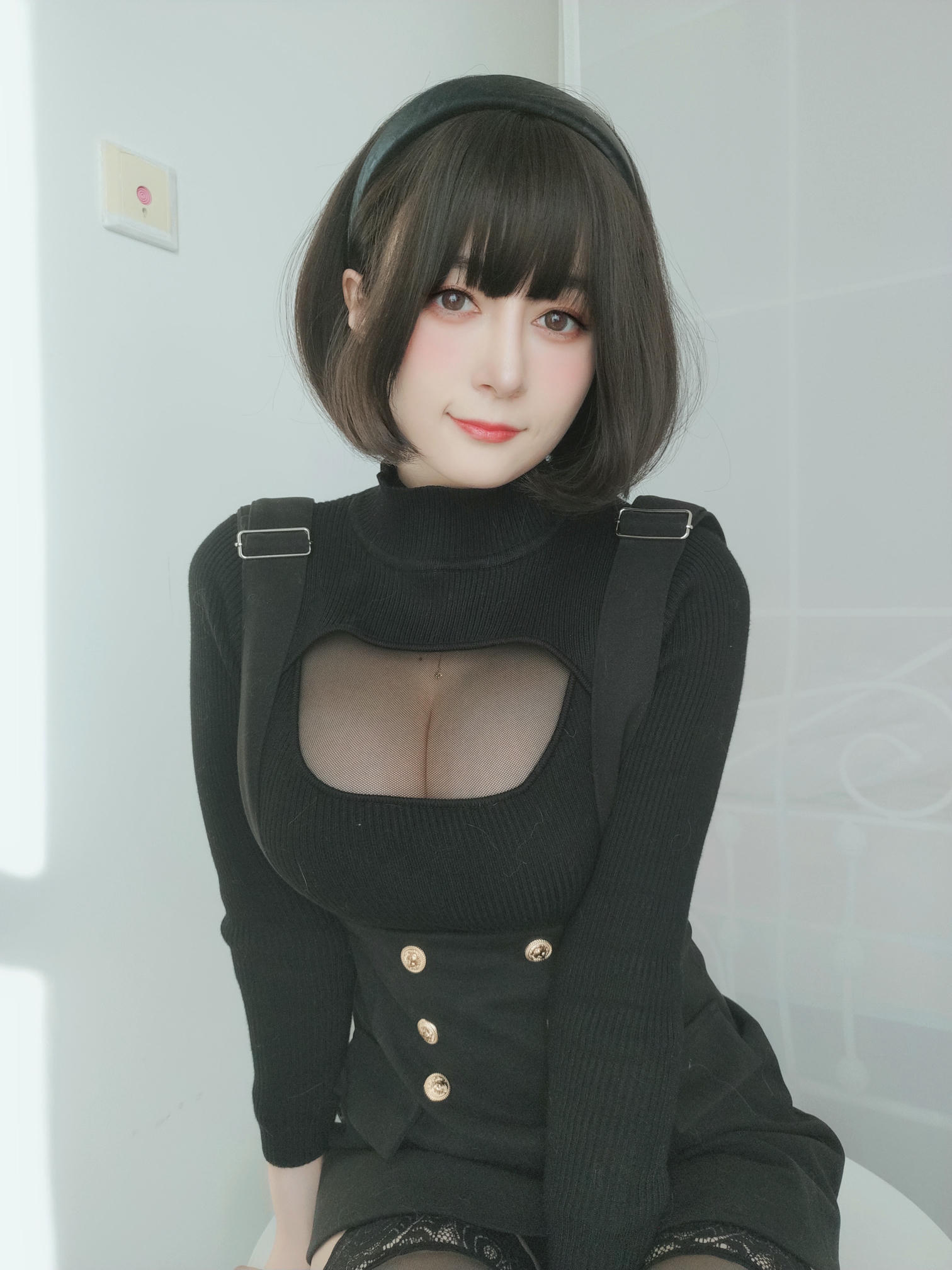 白银81 NO.119 2022年4月会员合集（24期）[386P+11V-1.29G]-2022-04-21 毛衣下的黑色透明连体衣 [28P2V-155MB]_第1集