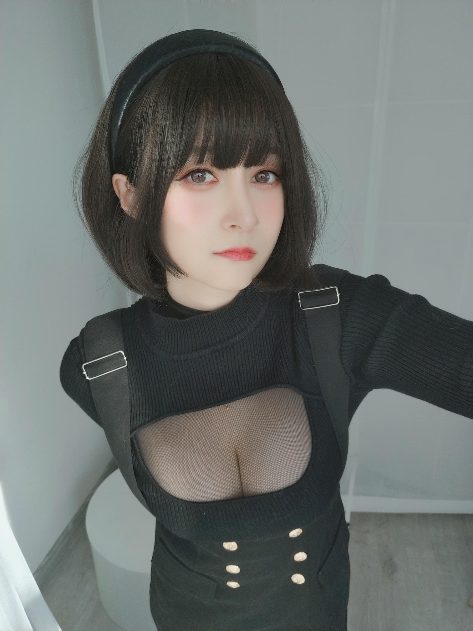 白银81 NO.119 2022年4月会员合集（24期）[386P+11V-1.29G]-2022-04-22 高叉黒連体衣 [29P1V-111MB]_第2集