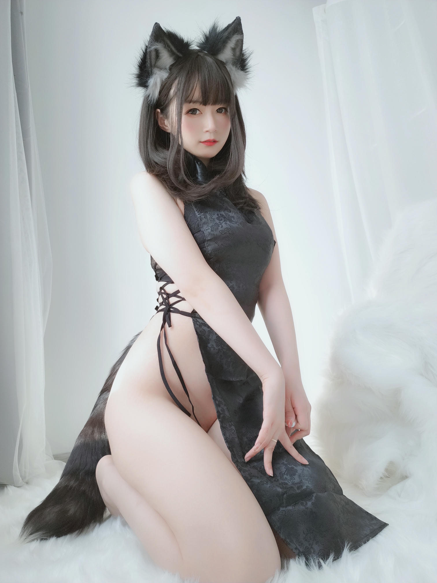 白银81 NO.027 小黑狼 [104P4V-725MB]_第4集