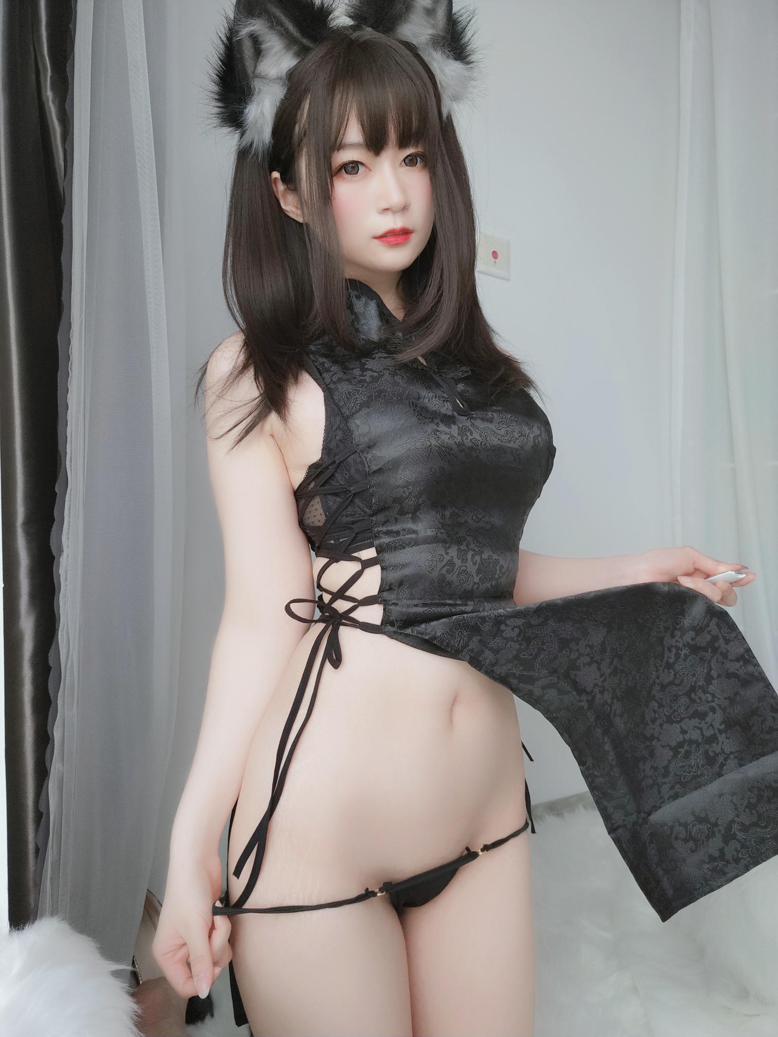 白银81 NO.027 小黑狼 [104P4V-725MB]_第4集
