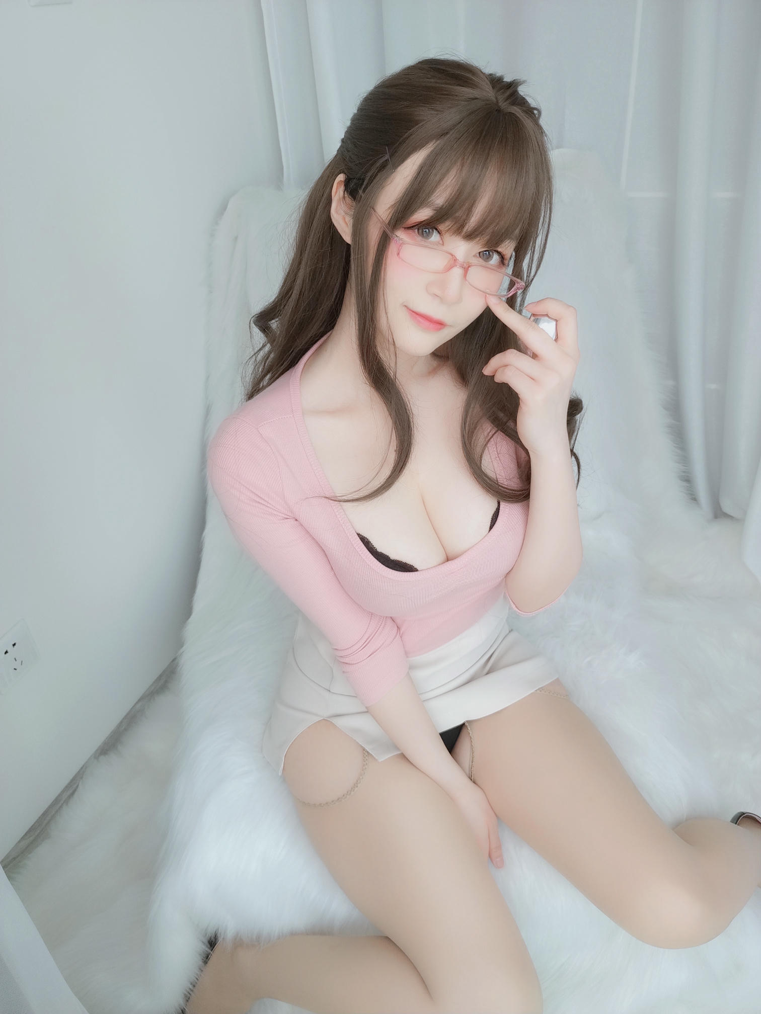 白银81 NO.028 甜美后辈 [153P7V-1.09GB]_第6集