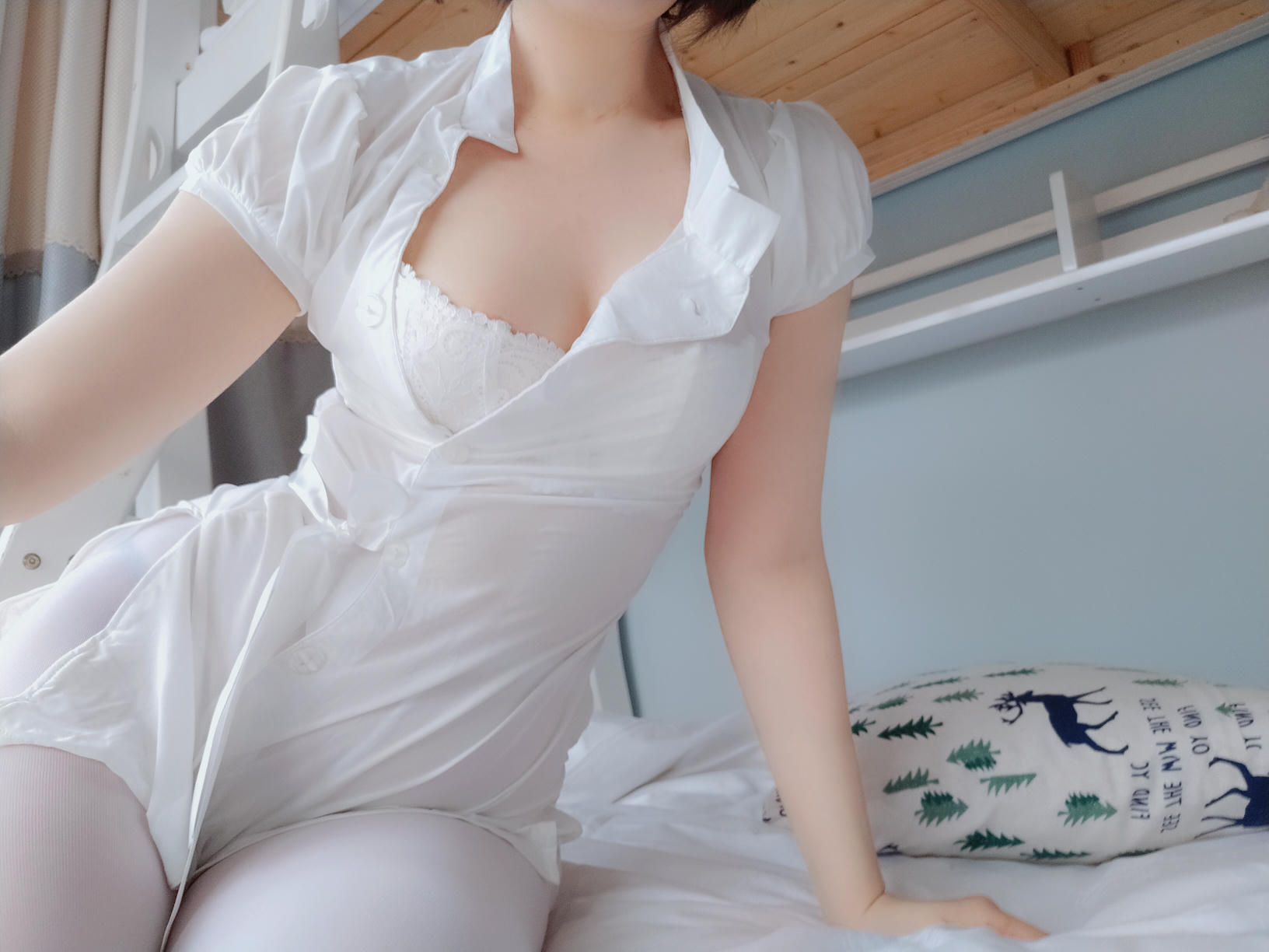 白银81 NO.002 白丝小护士 [51P4V-453MB]_第1集