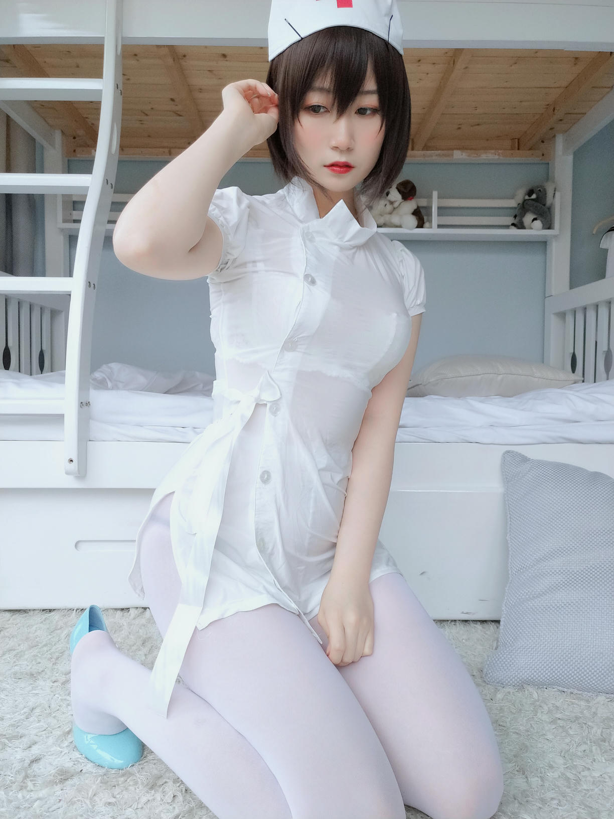 白银81 NO.002 白丝小护士 [51P4V-453MB]_第3集