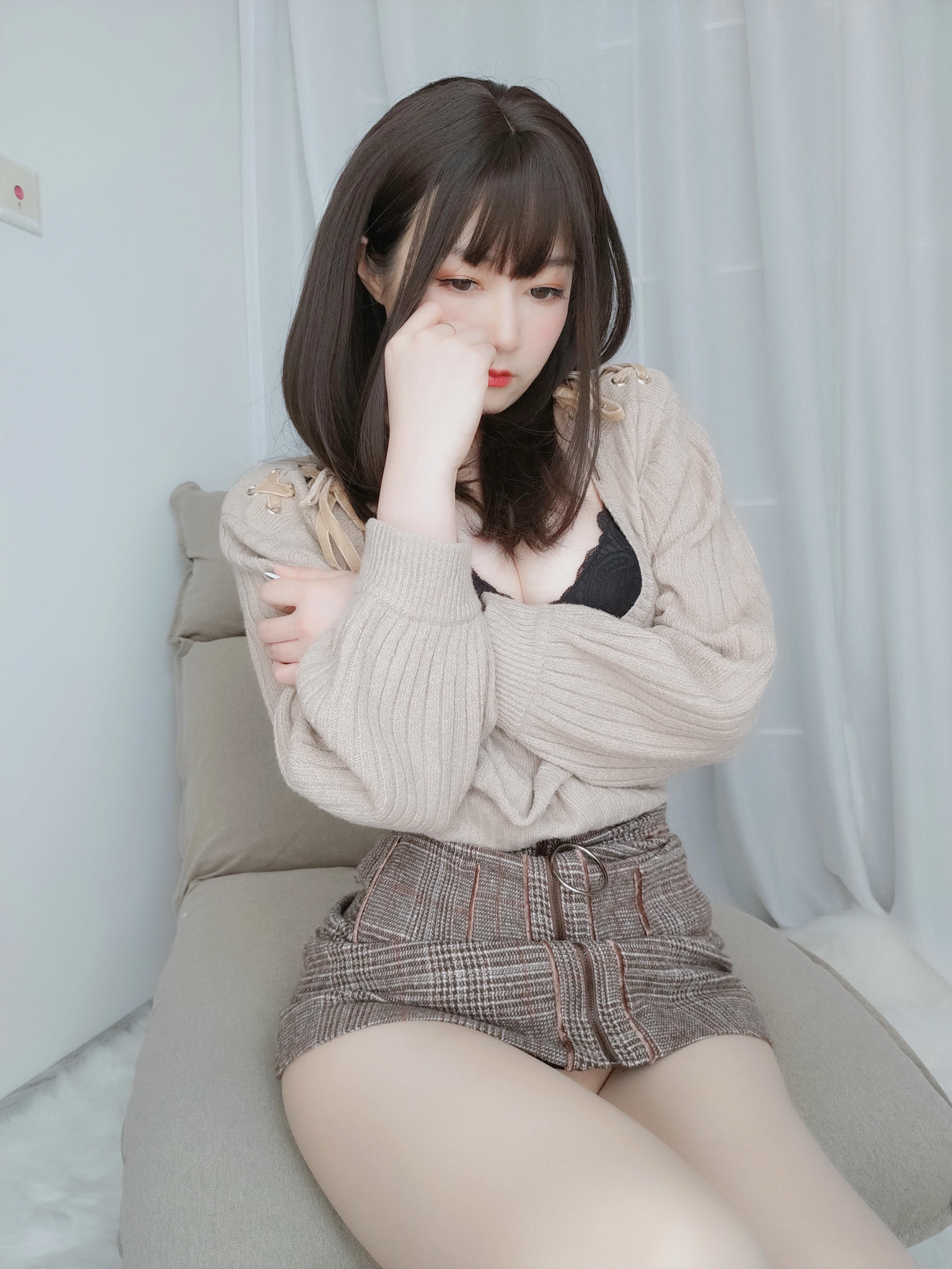 白银81 NO.031 甜美后辈日常篇 [130P3V-991MB]_第6集