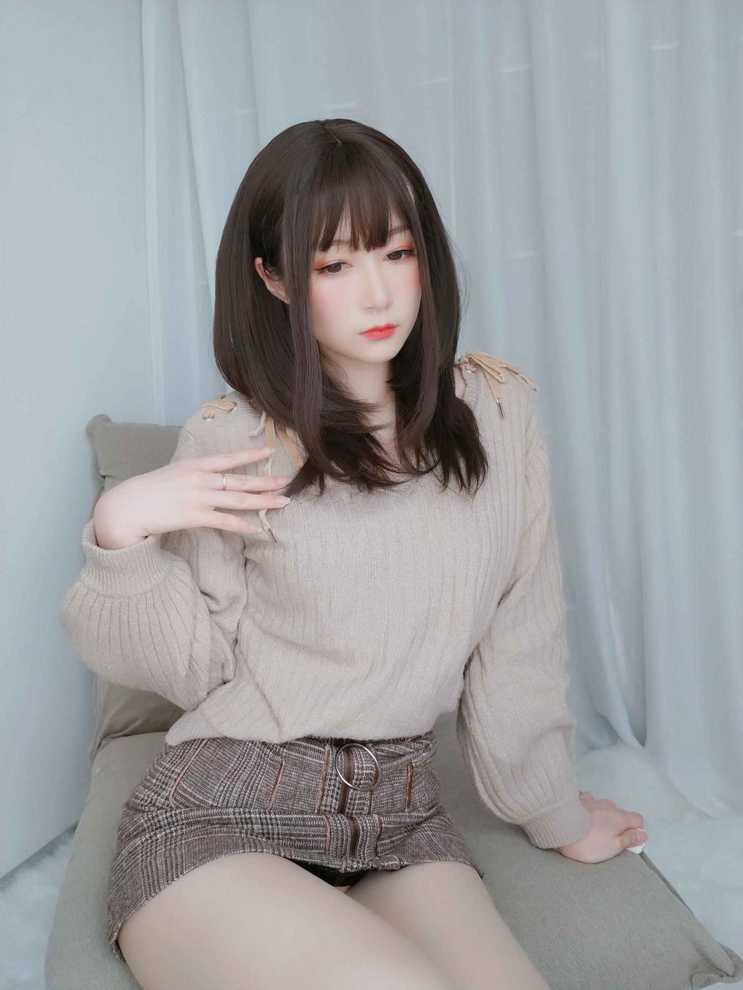 白银81 NO.031 甜美后辈日常篇 [130P3V-991MB]_第7集