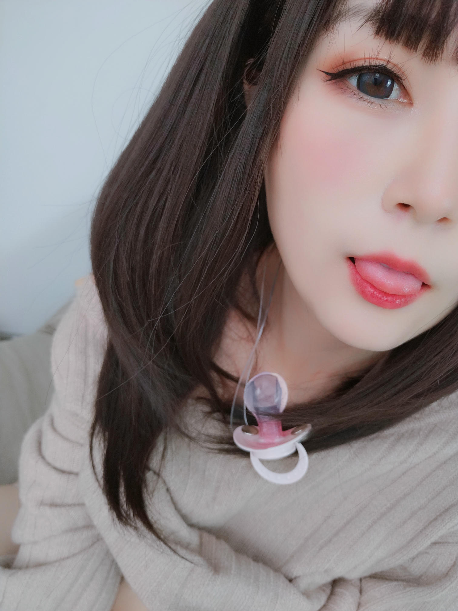 白银81 NO.031 甜美后辈日常篇 [130P3V-991MB]_第2集