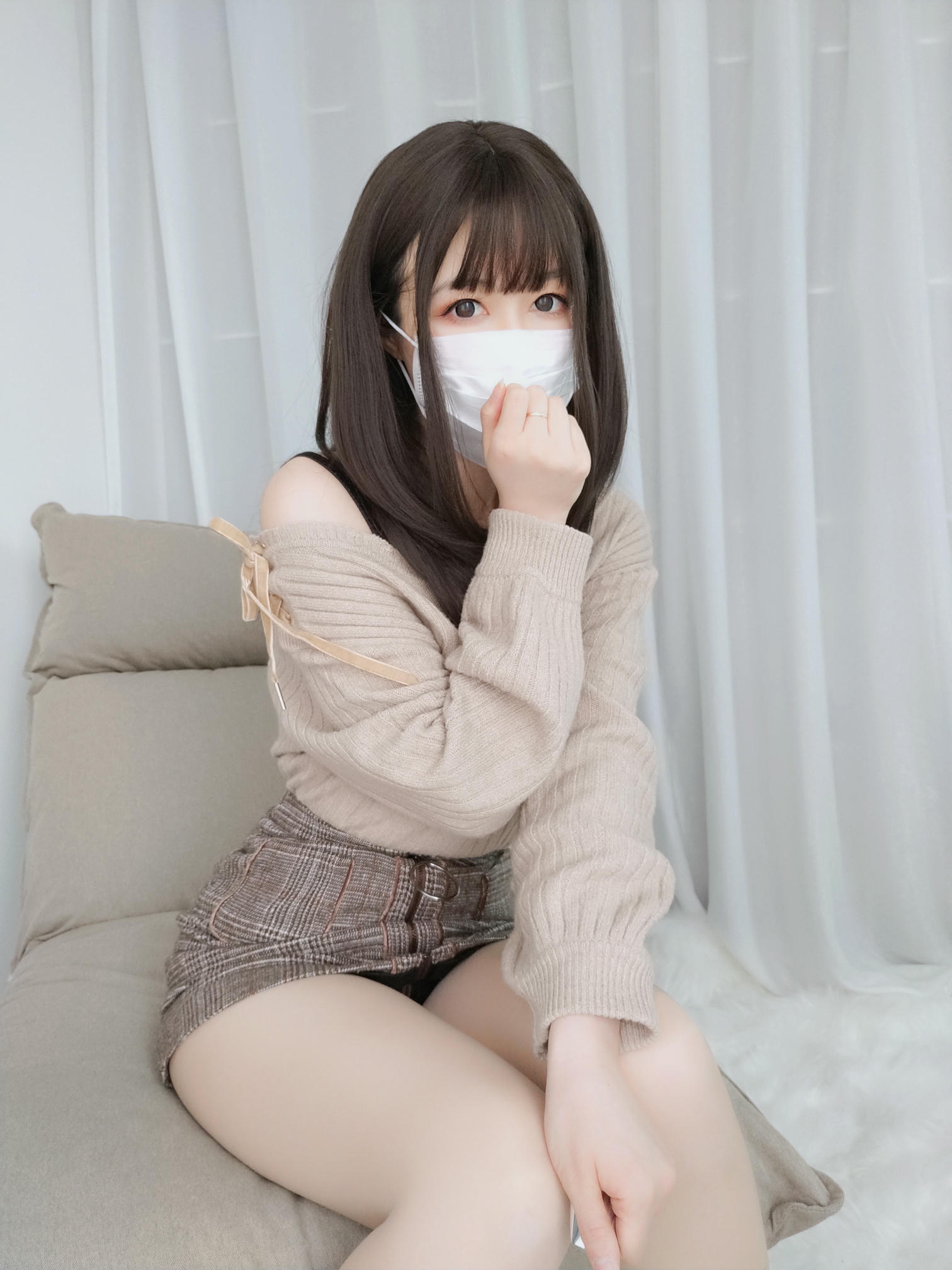 白银81 NO.031 甜美后辈日常篇 [130P3V-991MB]_第3集
