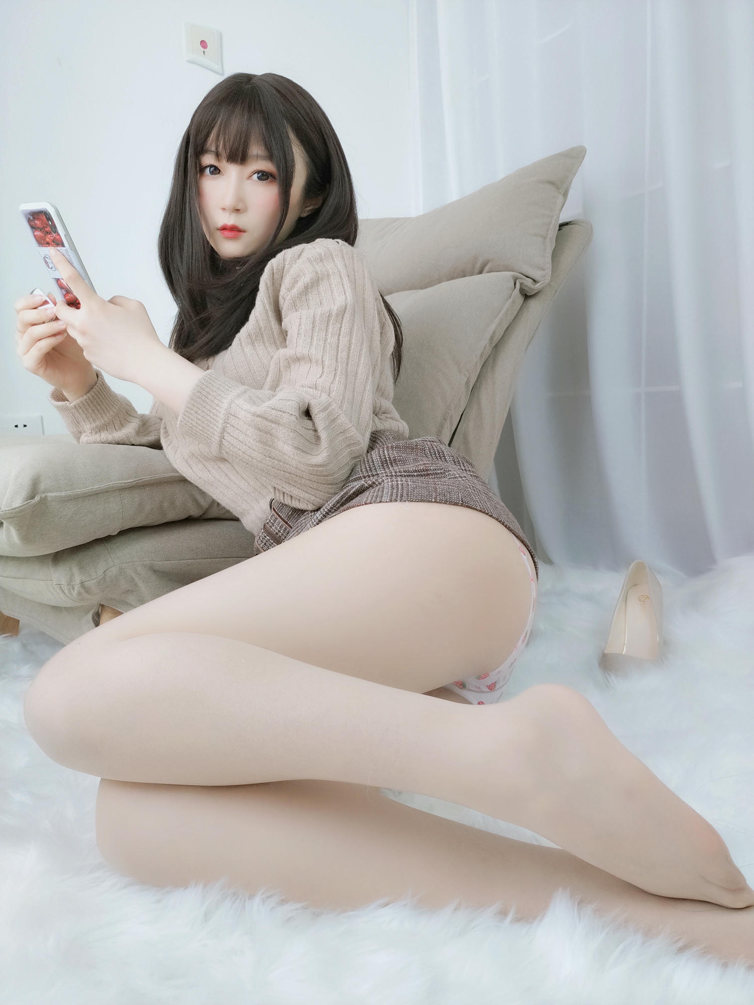 白银81 NO.031 甜美后辈日常篇 [130P3V-991MB]_第5集