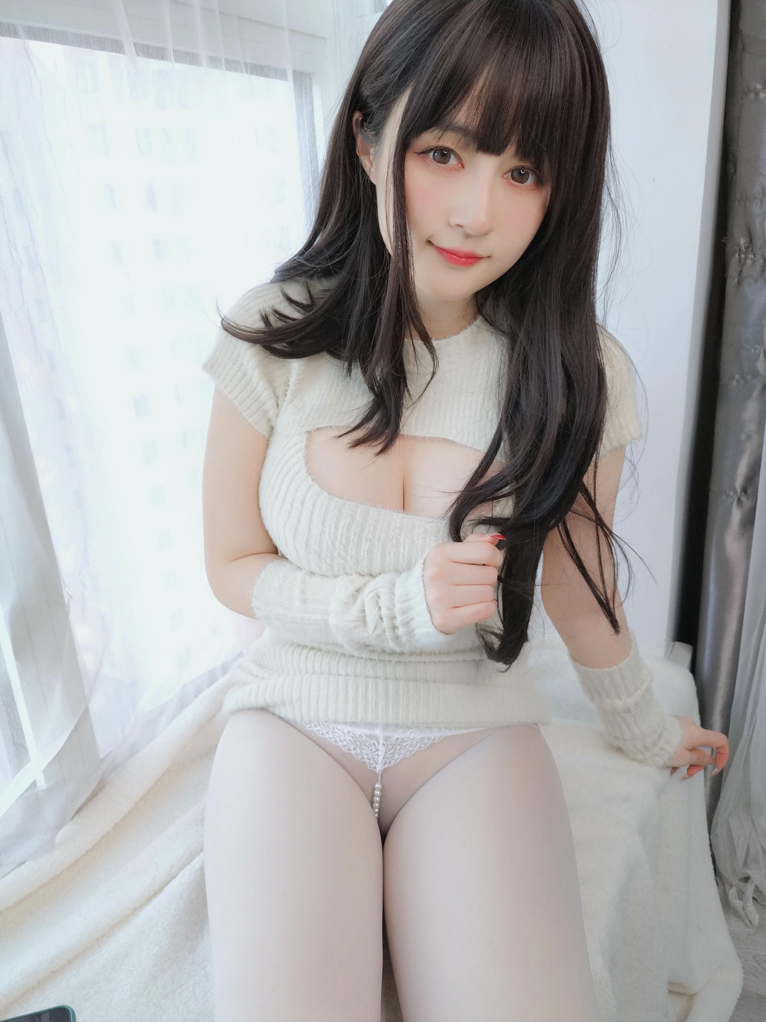 白银81 NO.122 22年07月Fantia会员合集（3套）[190P-8V-1.06G]-2022-07-15 お姉ちゃんのところにおいで… [11P-28.19MB]_第1集