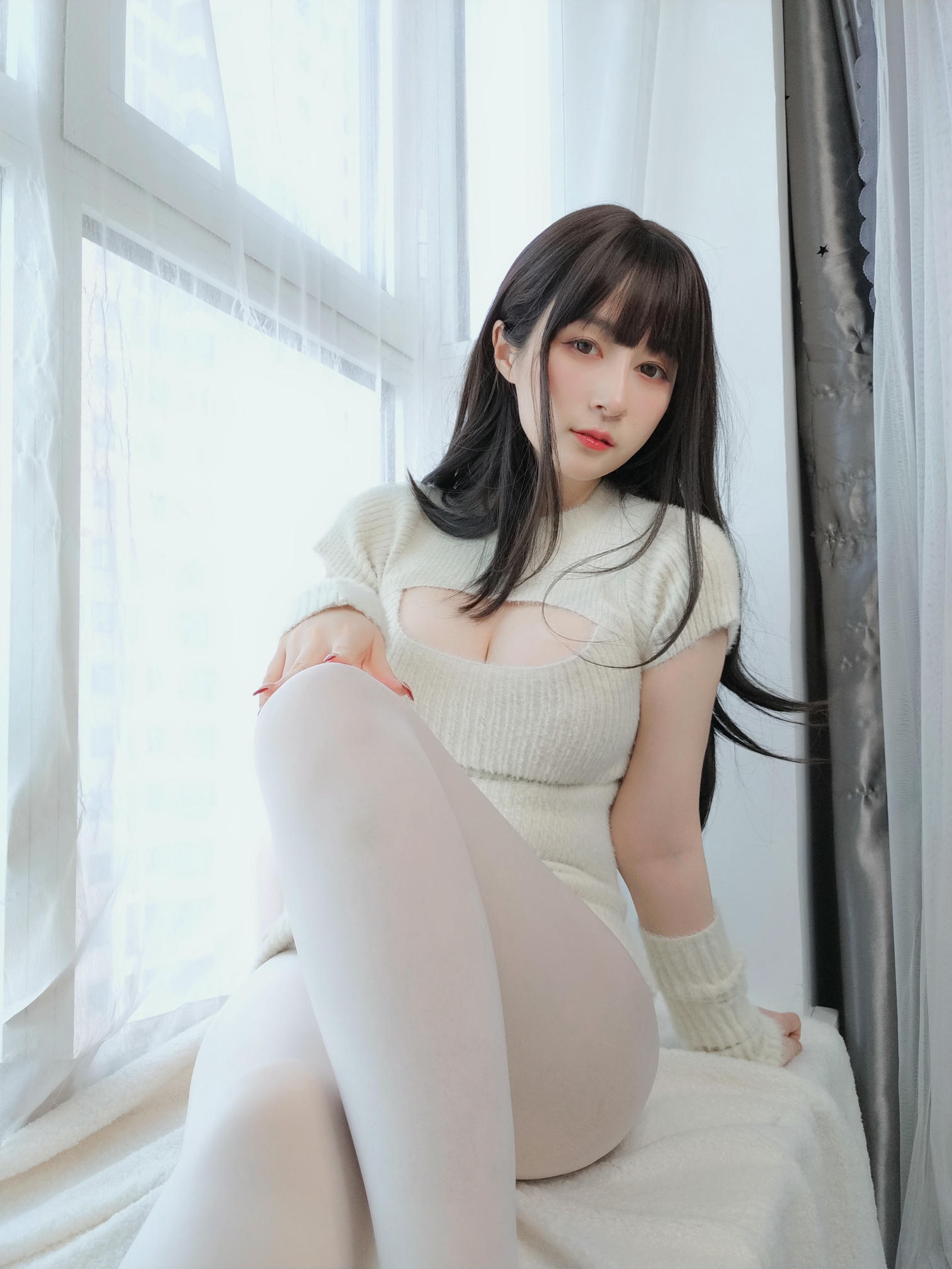 白银81 NO.122 22年07月Fantia会员合集（3套）[190P-8V-1.06G]-2022-07-15 お姉ちゃんのところにおいで… [11P-28.19MB]_第1集