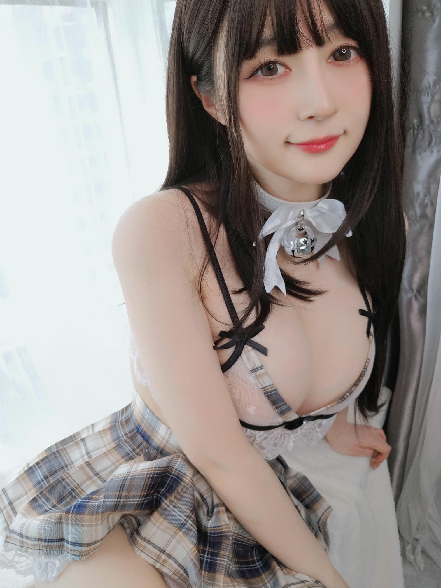 白银81 NO.122 22年07月Fantia会员合集（3套）[190P-8V-1.06G]-2022-07-25 先輩とポルノをしますか_ [15P-36.77MB]_第1集