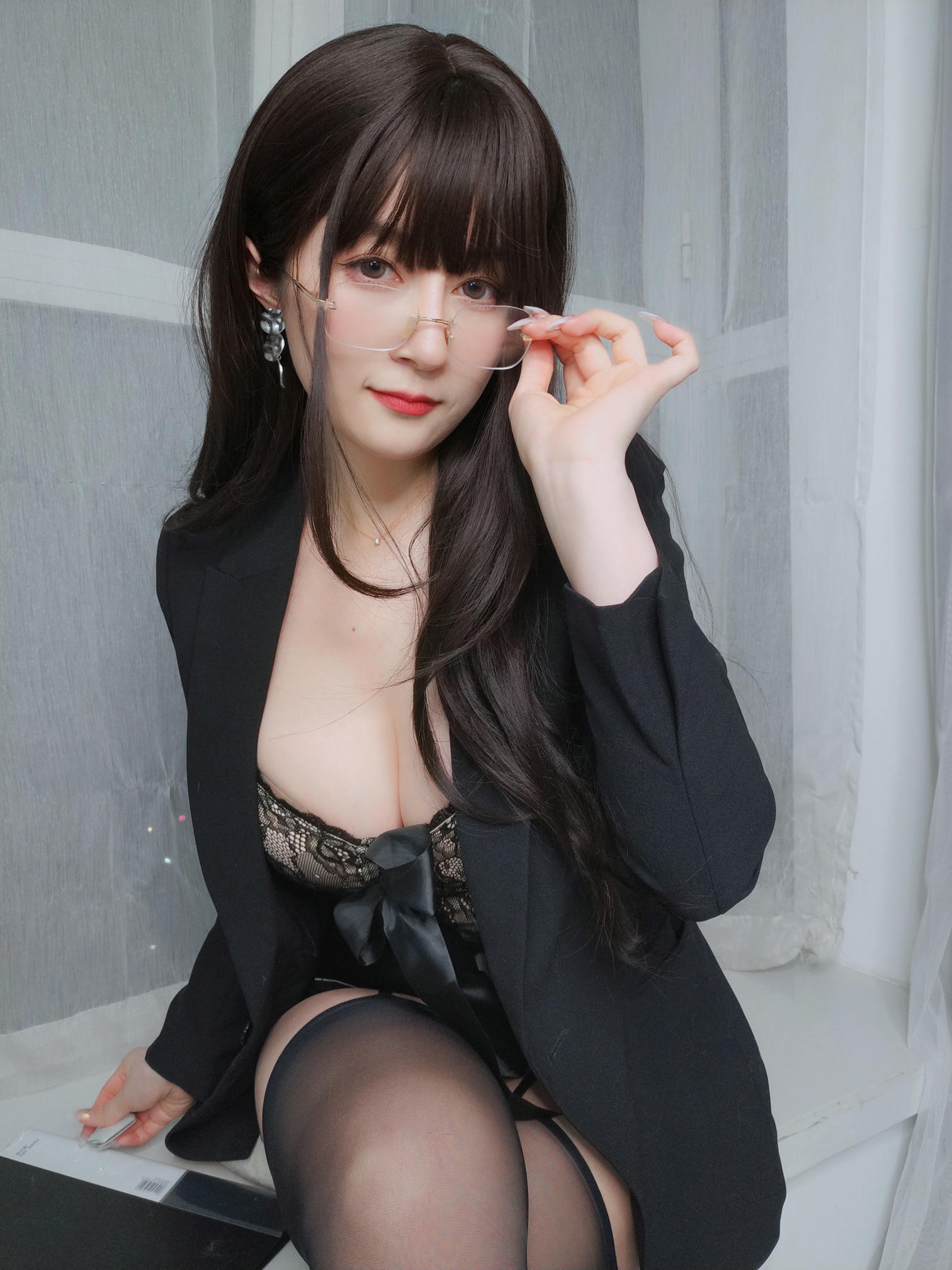 白银81 NO.123 [Patreon] 2022年10月套图 [210P13V-1.48GB]_第9集