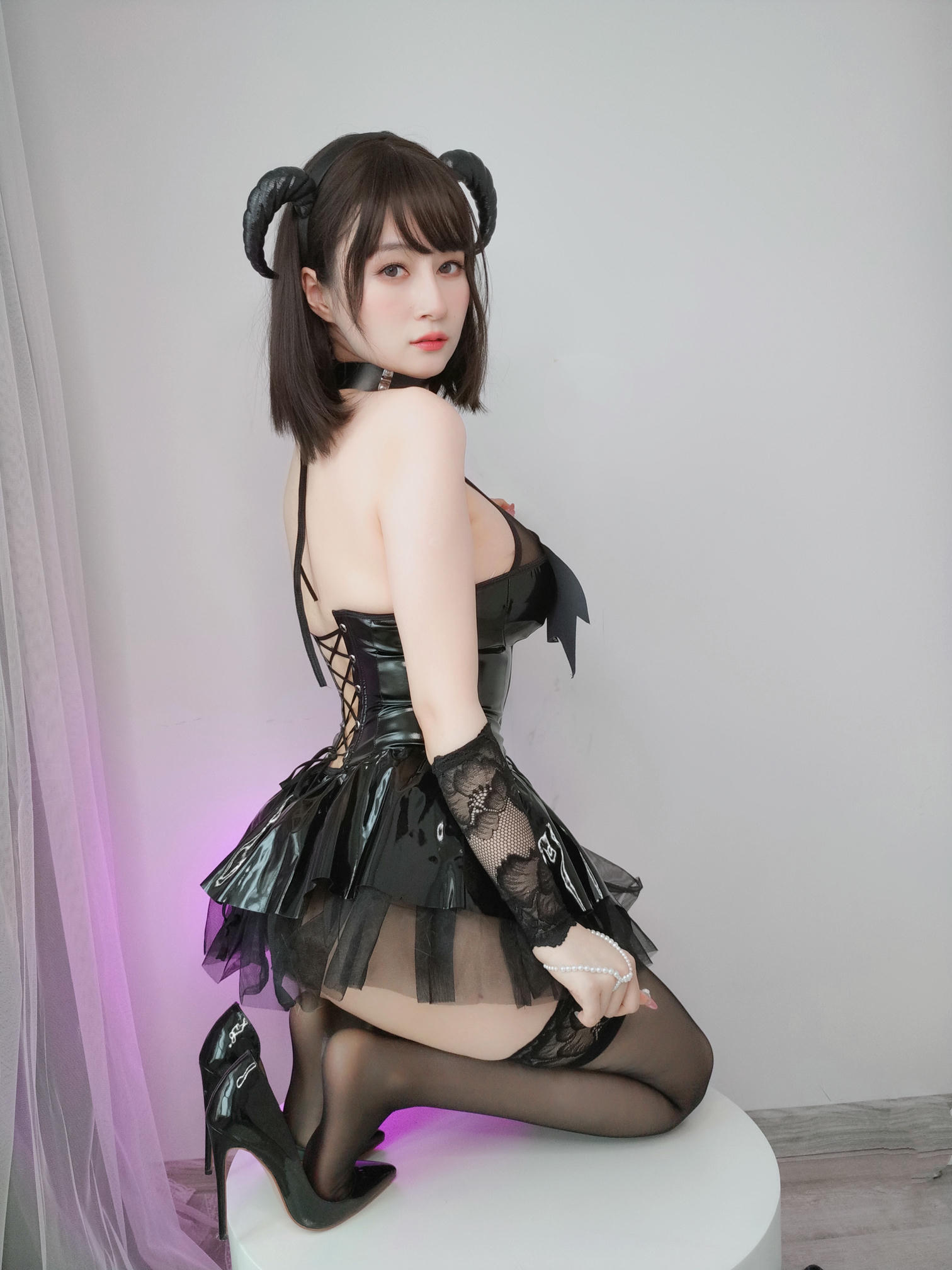 白银81 NO.124 Fantia-2022年12月会员合集(31套)[355P+8V-1.59G]-20221230【白银81】工口魅魔2_第1集