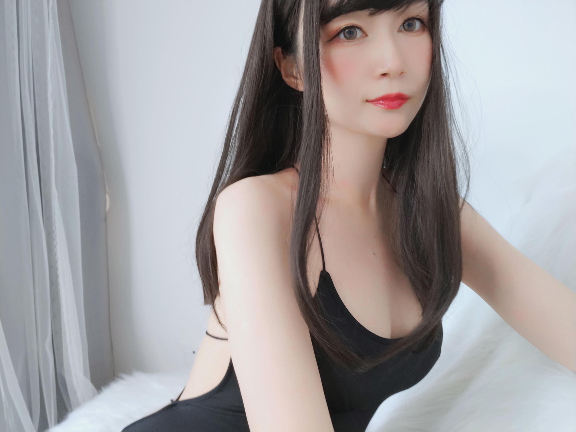 白银81 NO.037 露背上衣 [63P1V-331MB]_第1集