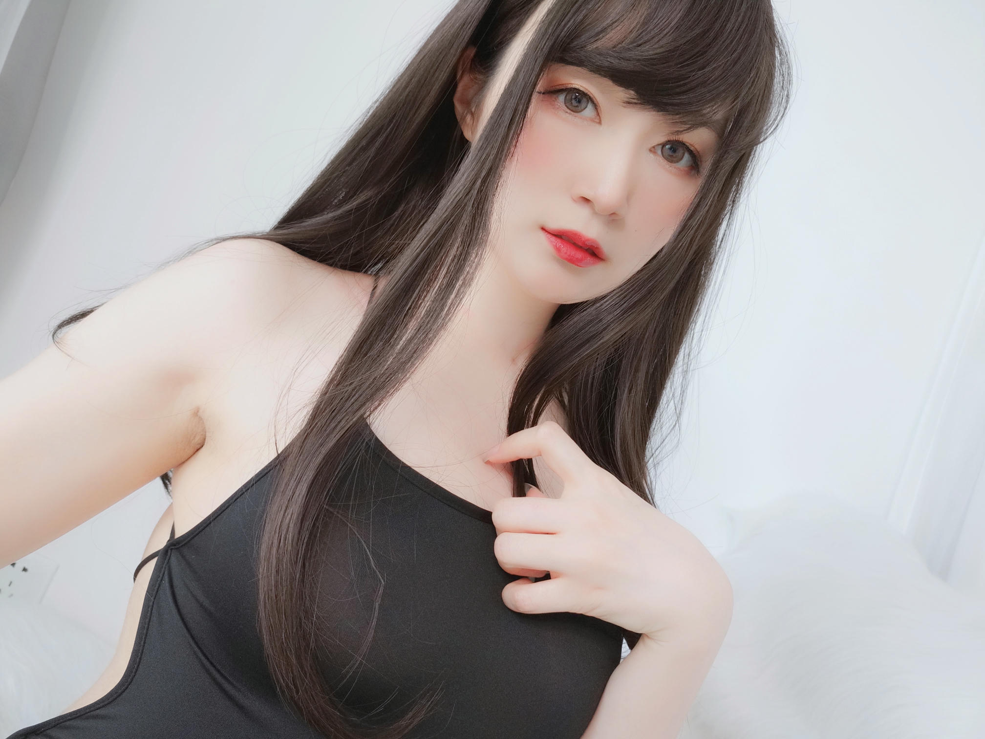 白银81 NO.037 露背上衣 [63P1V-331MB]_第1集
