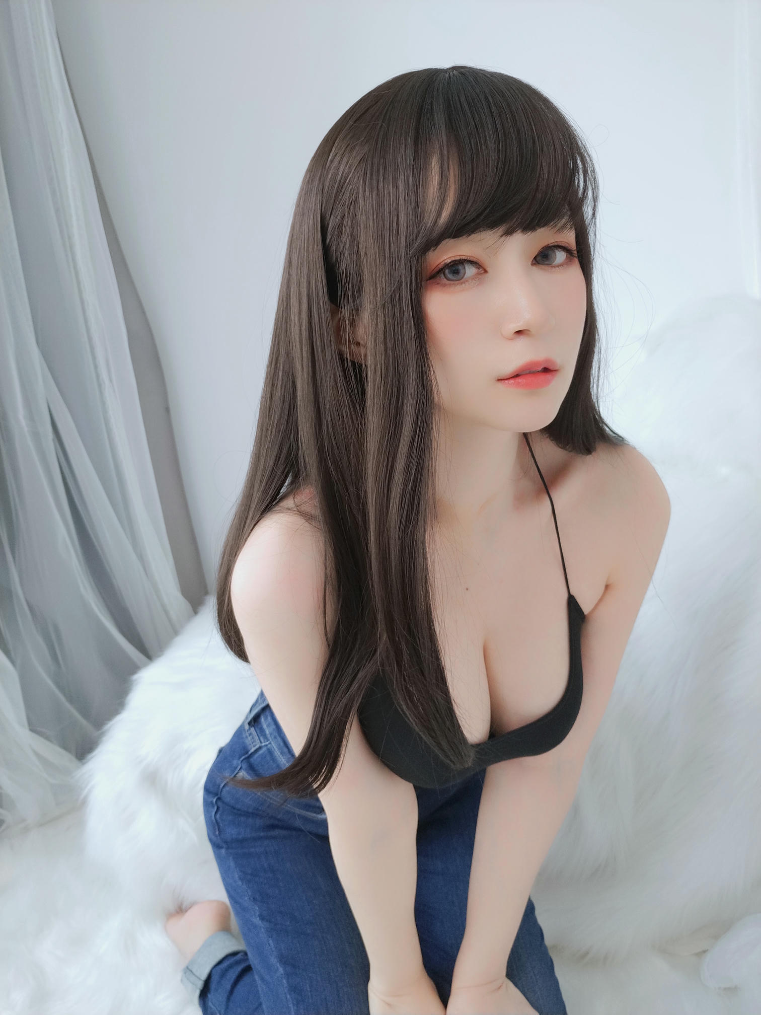 白银81 NO.037 露背上衣 [63P1V-331MB]_第1集