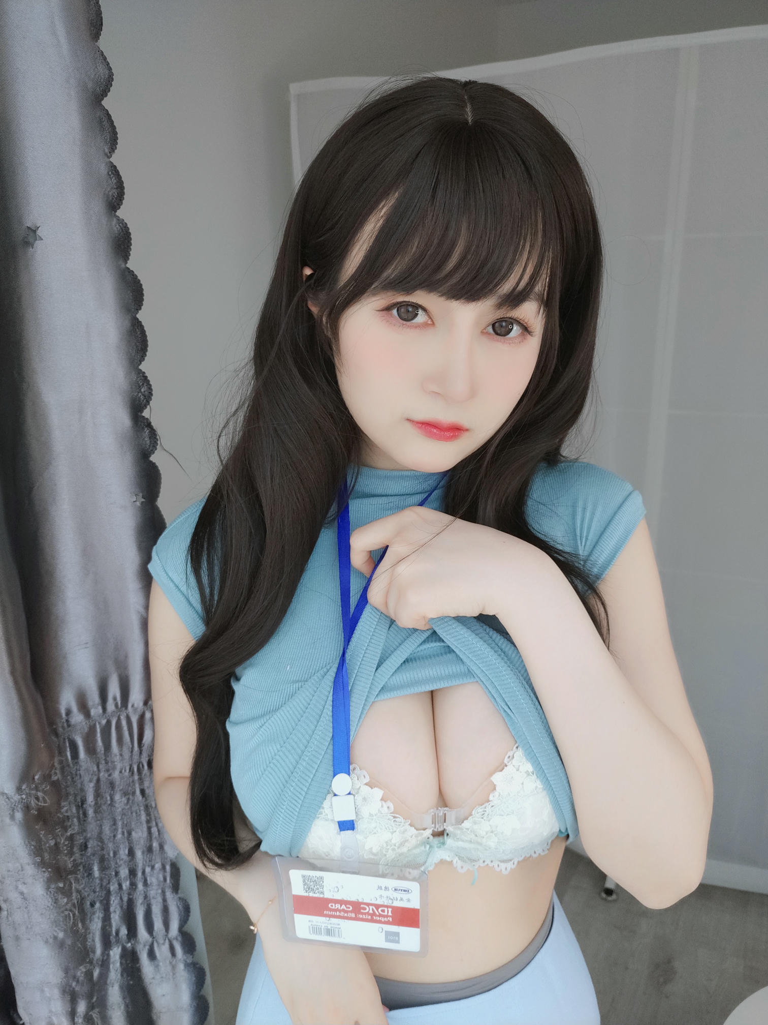 白银81 NO.126 2023年01月会员合集 (24套)[263P-8V-1.17G]-2023-01-06 巨乳の後輩 [15P-42.43MB]_第1集