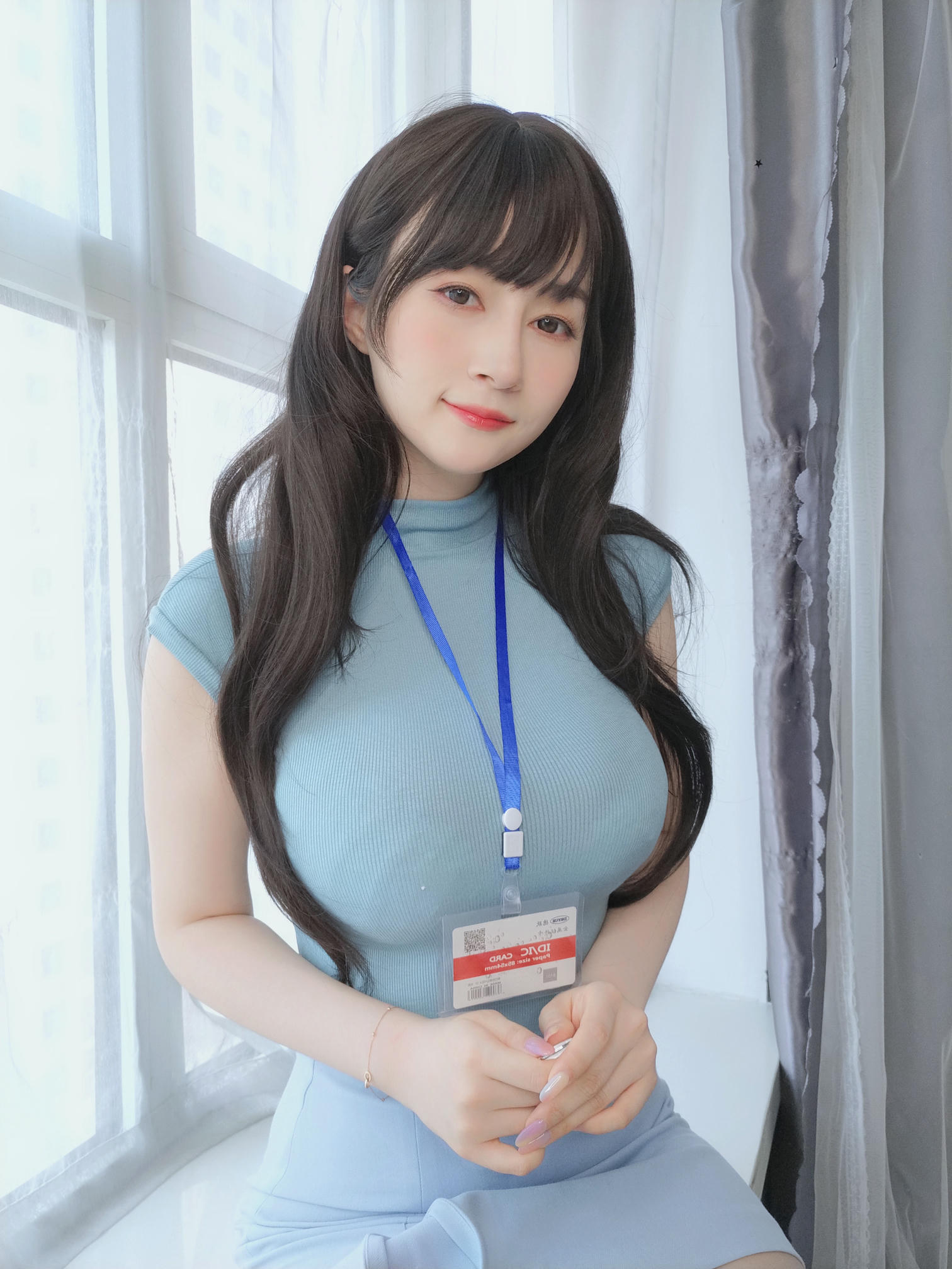 白银81 NO.126 2023年01月会员合集 (24套)[263P-8V-1.17G]-2023-01-06 巨乳の後輩 [15P-42.43MB]_第1集