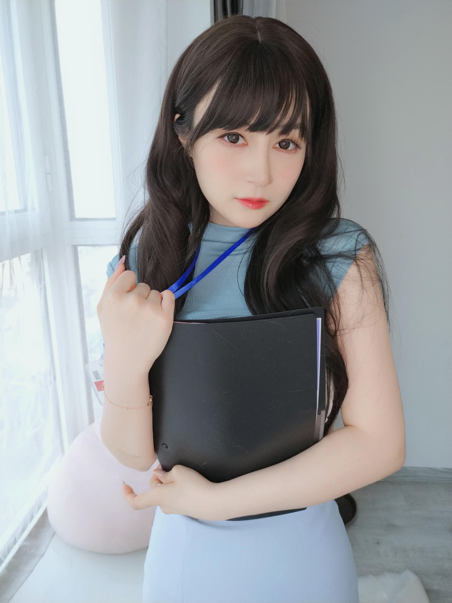 白银81 NO.126 2023年01月会员合集 (24套)[263P-8V-1.17G]-2023-01-22 あの、パンツが露出しました [15P-36.90MB]_第1集