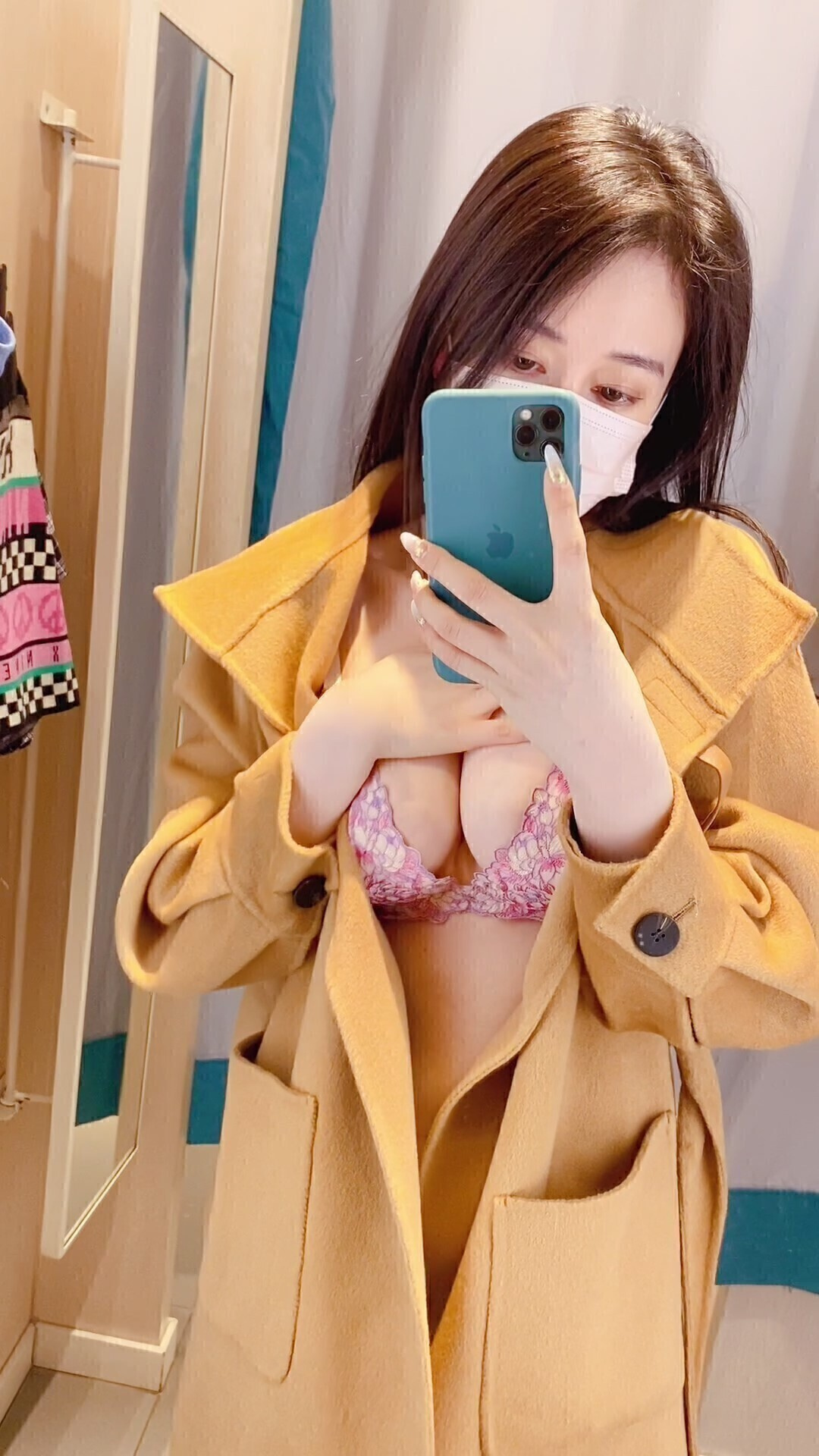 白银81 NO.128 2022年08月会员合集 (全26期) [221P12V-1.56GB]-2022-08-09 コートの下の下着とおもちゃ [1P1V-67.82MB]_第1集