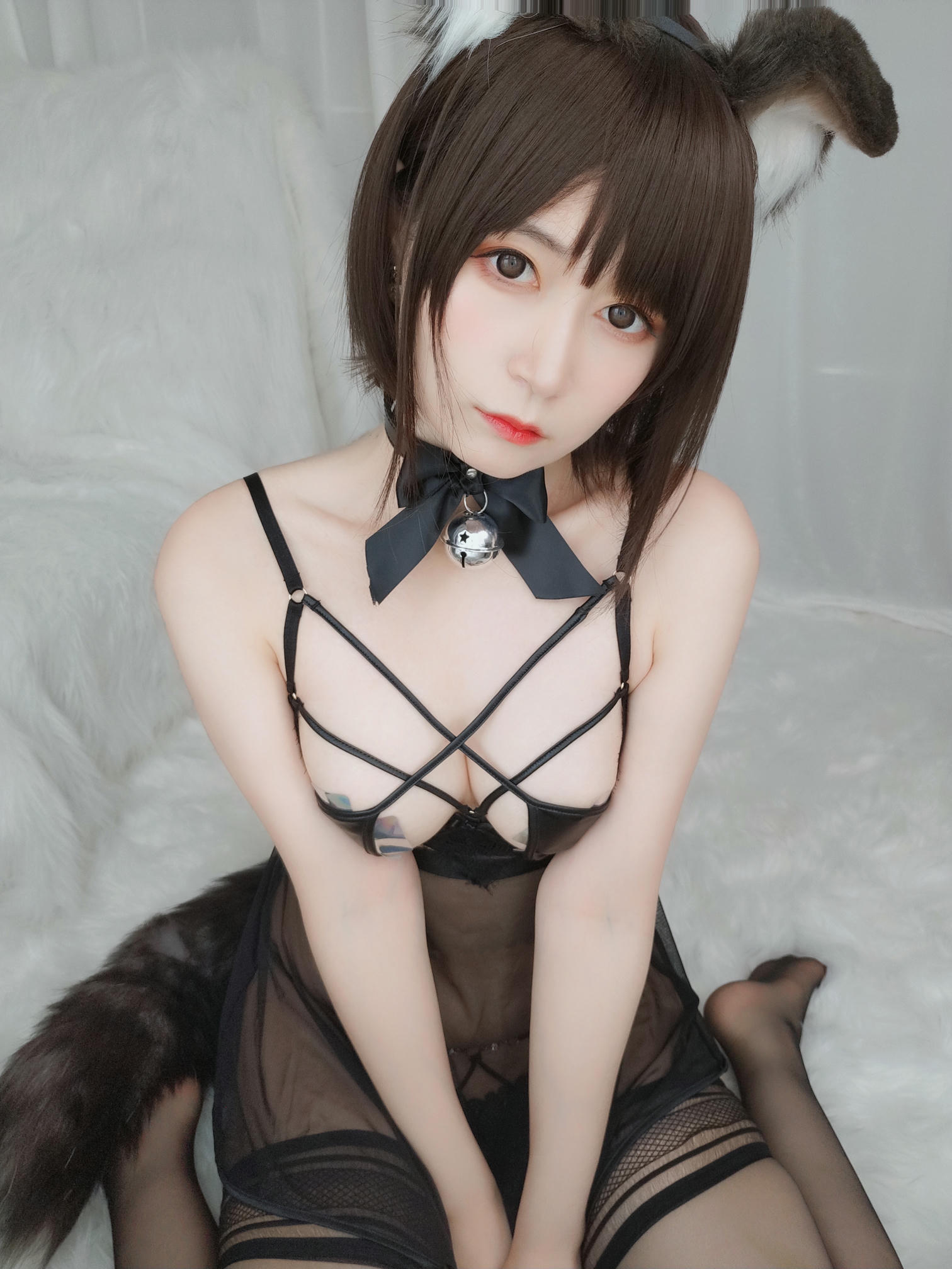 白银81 NO.044 折耳狗 [107P4V-802MB]_第1集