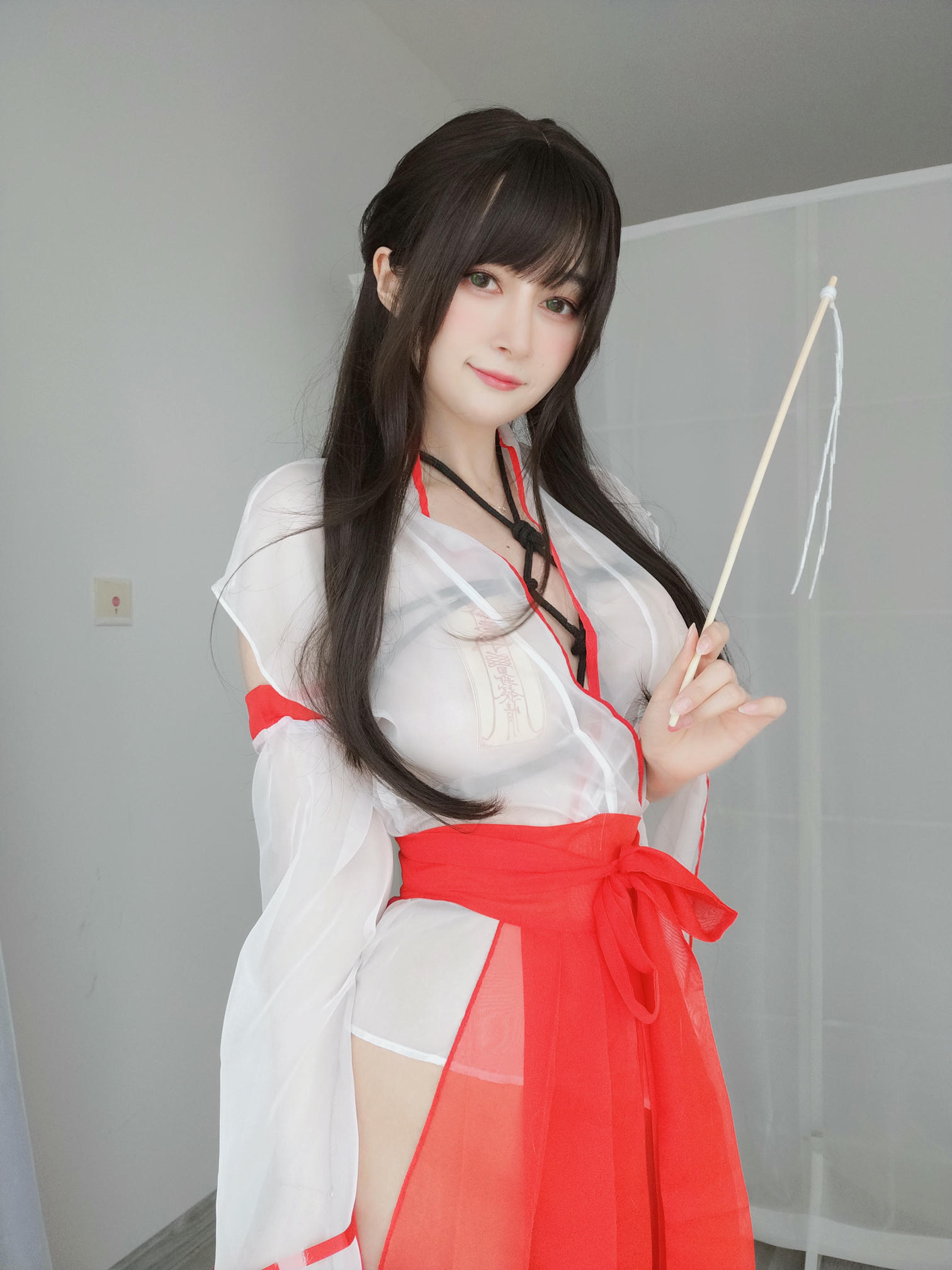 白银81 NO.129 2022年10月会员合集 (全25期)【分类】 [317P4V-0.99GB]-2022-10-18 あなたは赤が好きですか_ [15P-39.20MB]_第1集