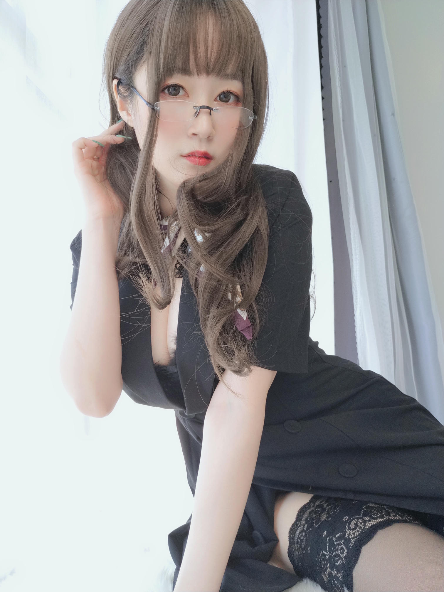 白银81 NO.046 OL下的内衣 [124P12V-1.2GB]_第3集