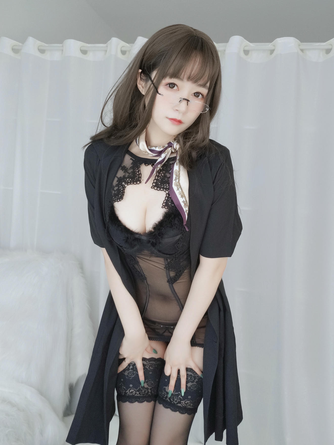 白银81 NO.046 OL下的内衣 [124P12V-1.2GB]_第4集