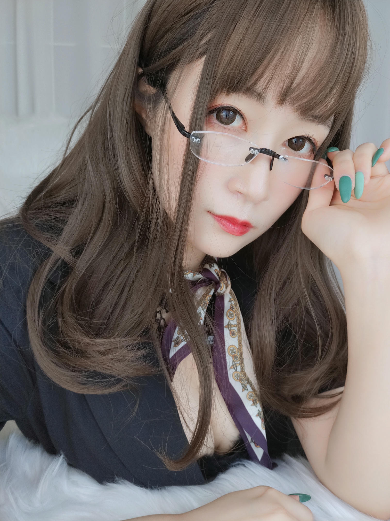白银81 NO.046 OL下的内衣 [124P12V-1.2GB]_第5集
