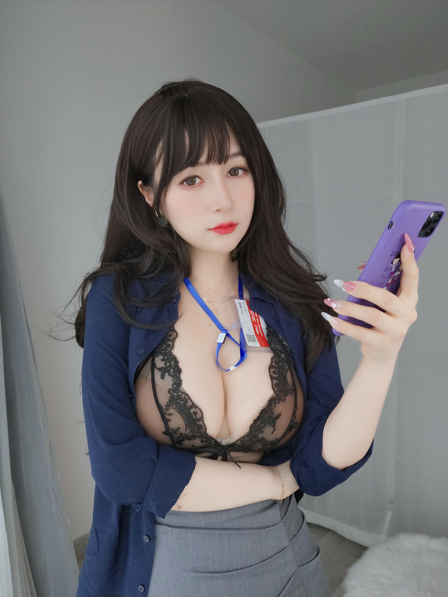白银81 NO.131 2022年11月会员合集 (全27期) [305P7V-1.19GB]-2022-11-04 新しく来た女性同僚はとても大胆ですhj8.top [15P-42.46MB]_第1集