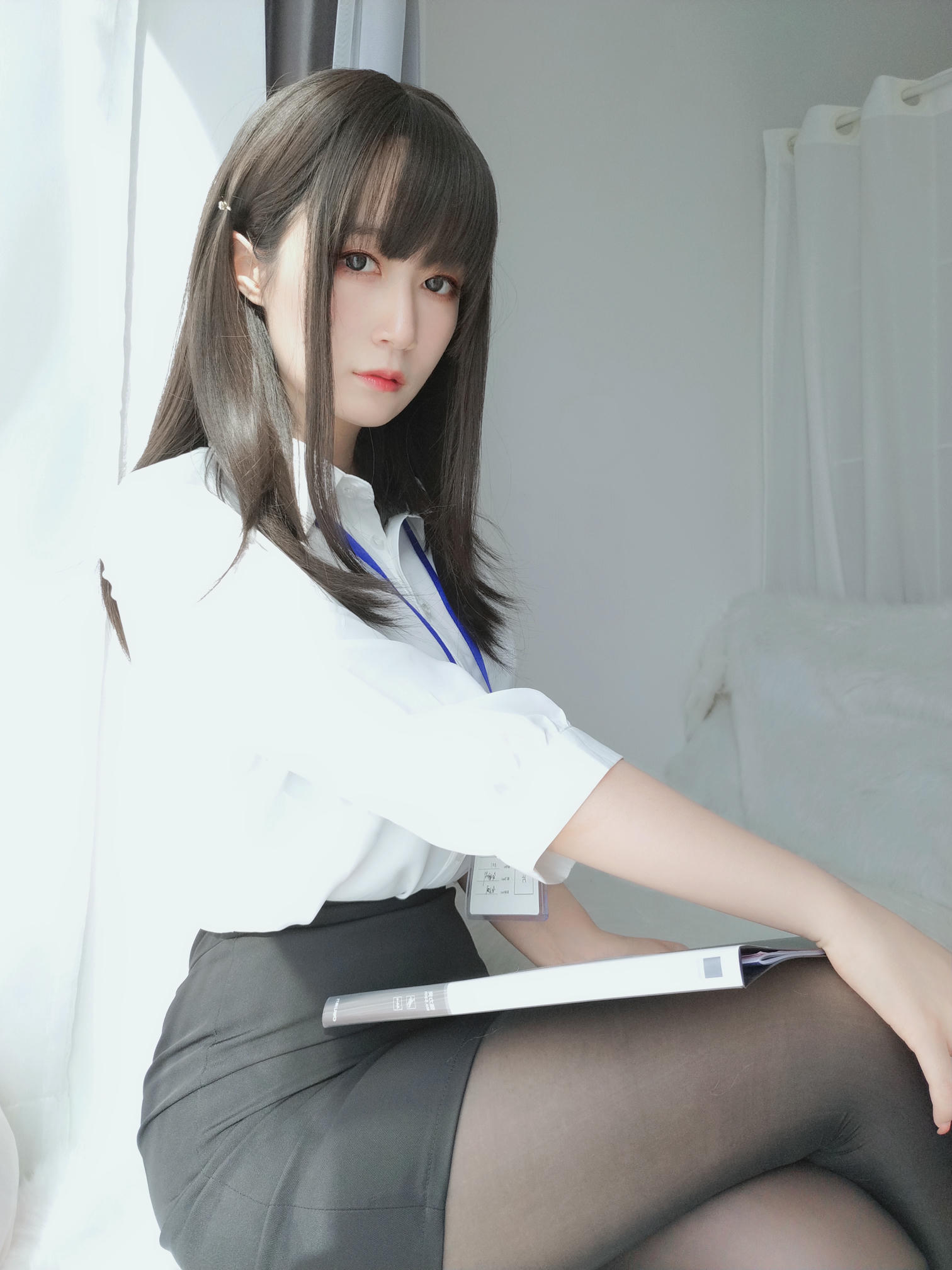 白银81 NO.047 制服 [124P8V-1.09GB]_第1集