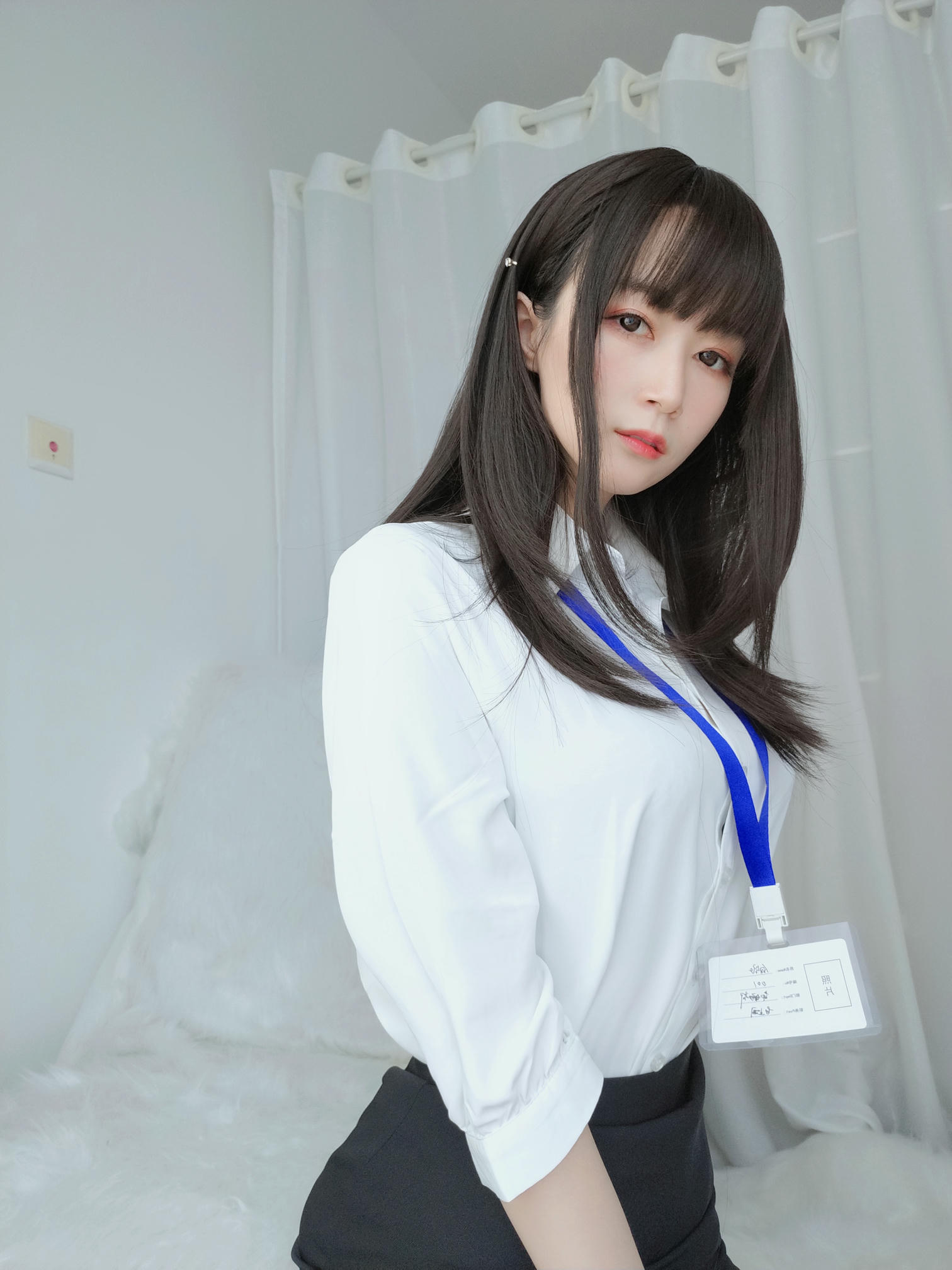 白银81 NO.047 制服 [124P8V-1.09GB]_第2集