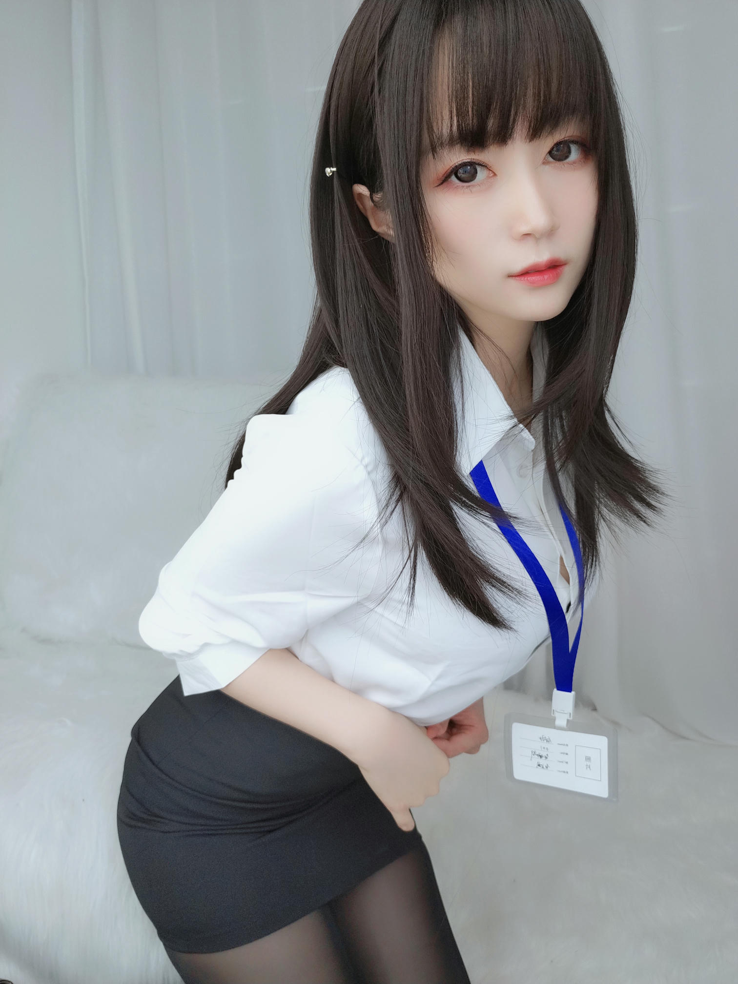 白银81 NO.047 制服 [124P8V-1.09GB]_第2集