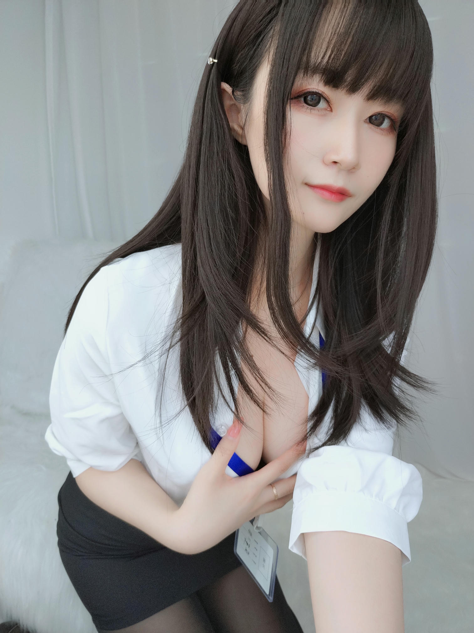 白银81 NO.047 制服 [124P8V-1.09GB]_第2集