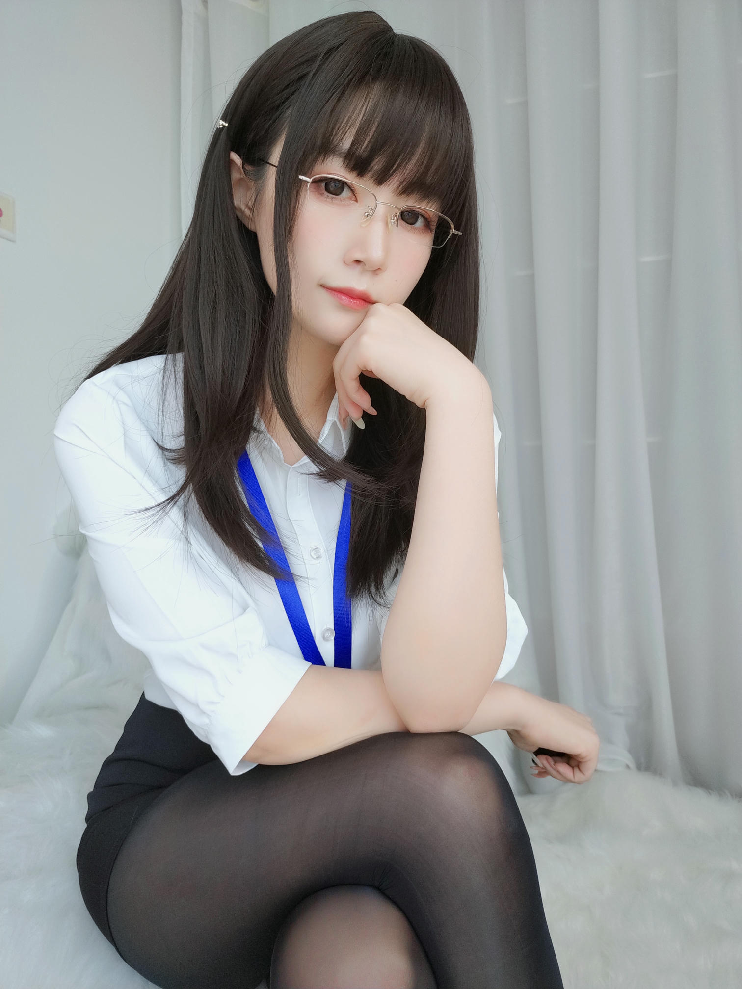 白银81 NO.047 制服 [124P8V-1.09GB]_第2集