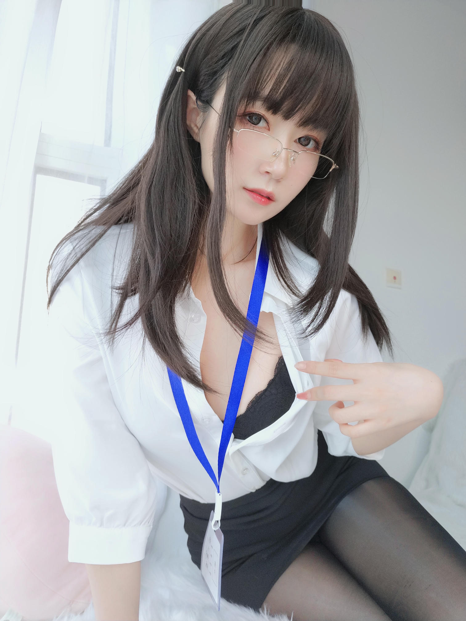 白银81 NO.047 制服 [124P8V-1.09GB]_第2集