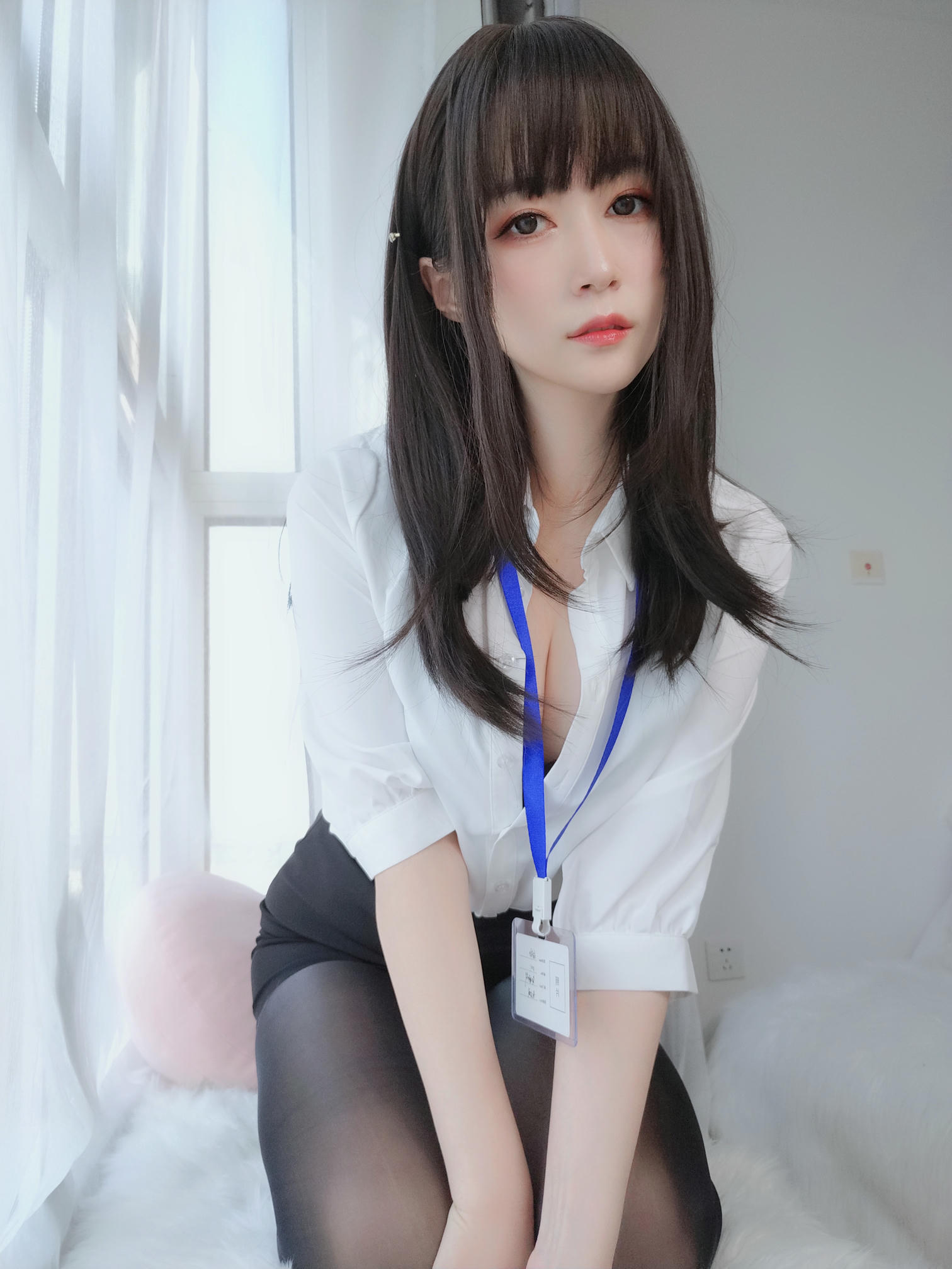 白银81 NO.047 制服 [124P8V-1.09GB]_第2集