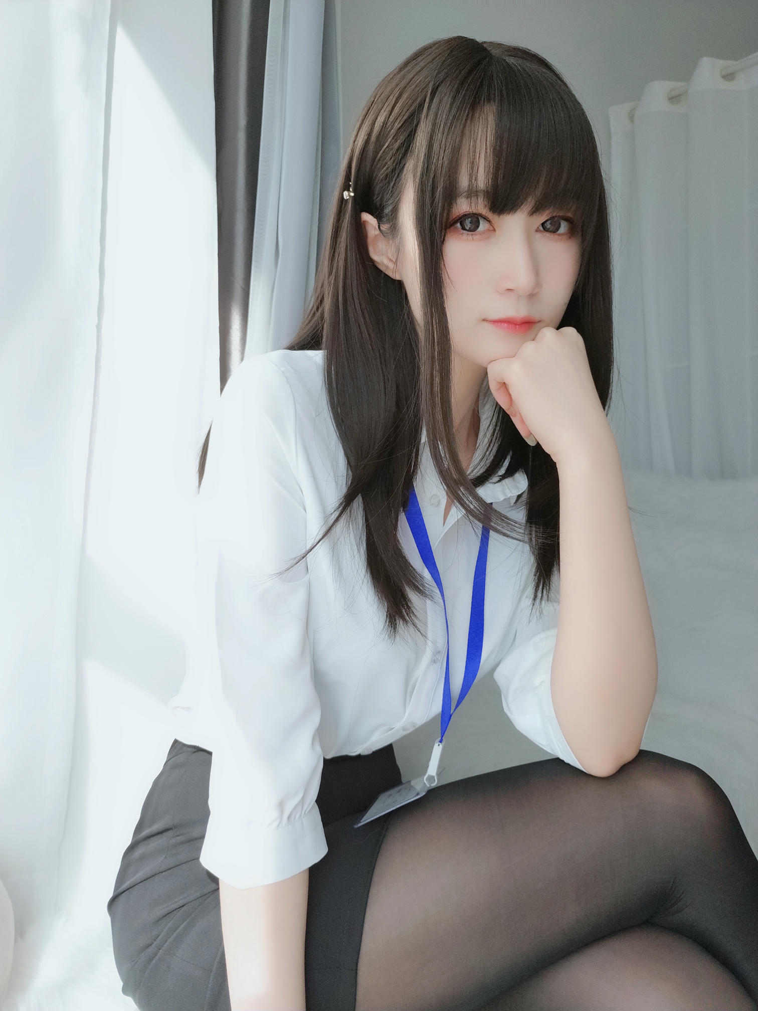 白银81 NO.047 制服 [124P8V-1.09GB]_第1集