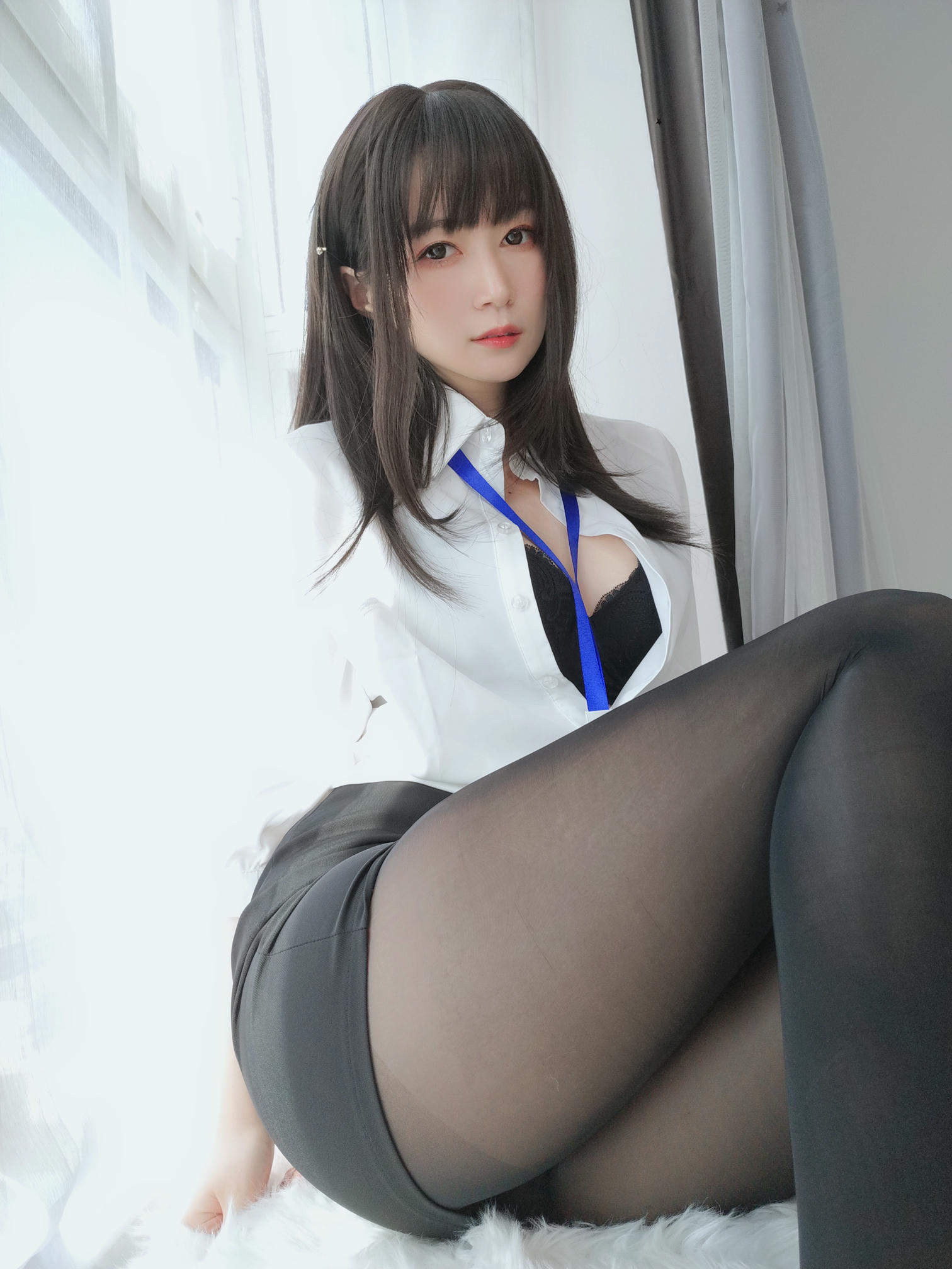 白银81 NO.047 制服 [124P8V-1.09GB]_第3集