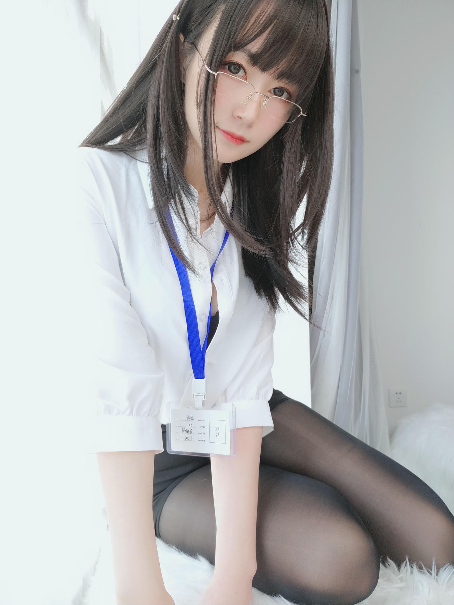白银81 NO.047 制服 [124P8V-1.09GB]_第4集