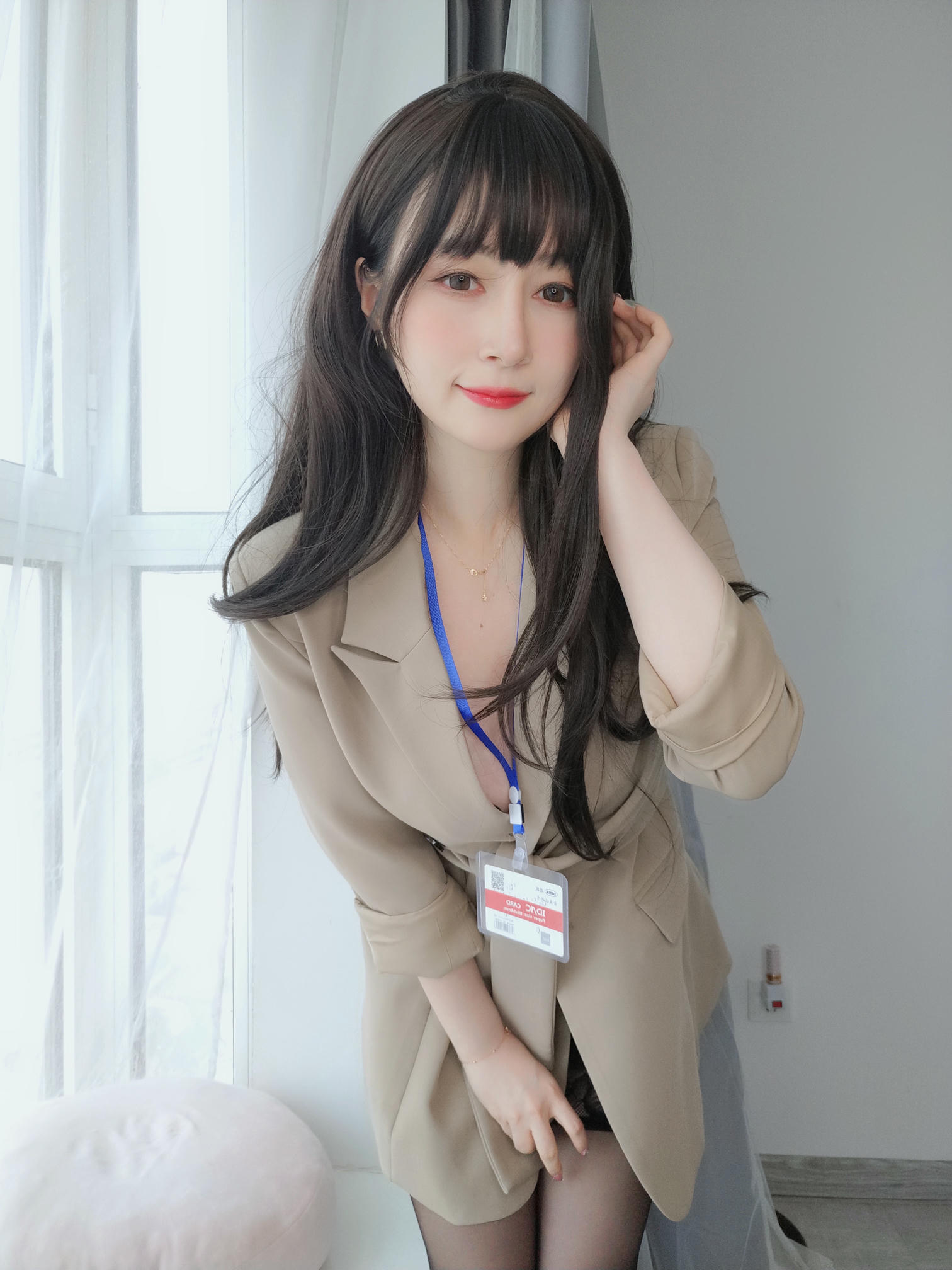 白银81 NO.131 2022年11月会员合集 (全27期) [305P7V-1.19GB]-2022-11-12 大胆に着る [15P-38.42MB]_第1集