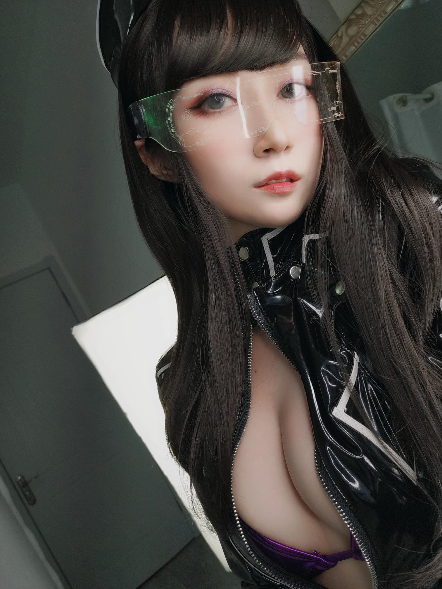 白银81 NO.048 通讯官 [147P8V-1.11GB]_第8集