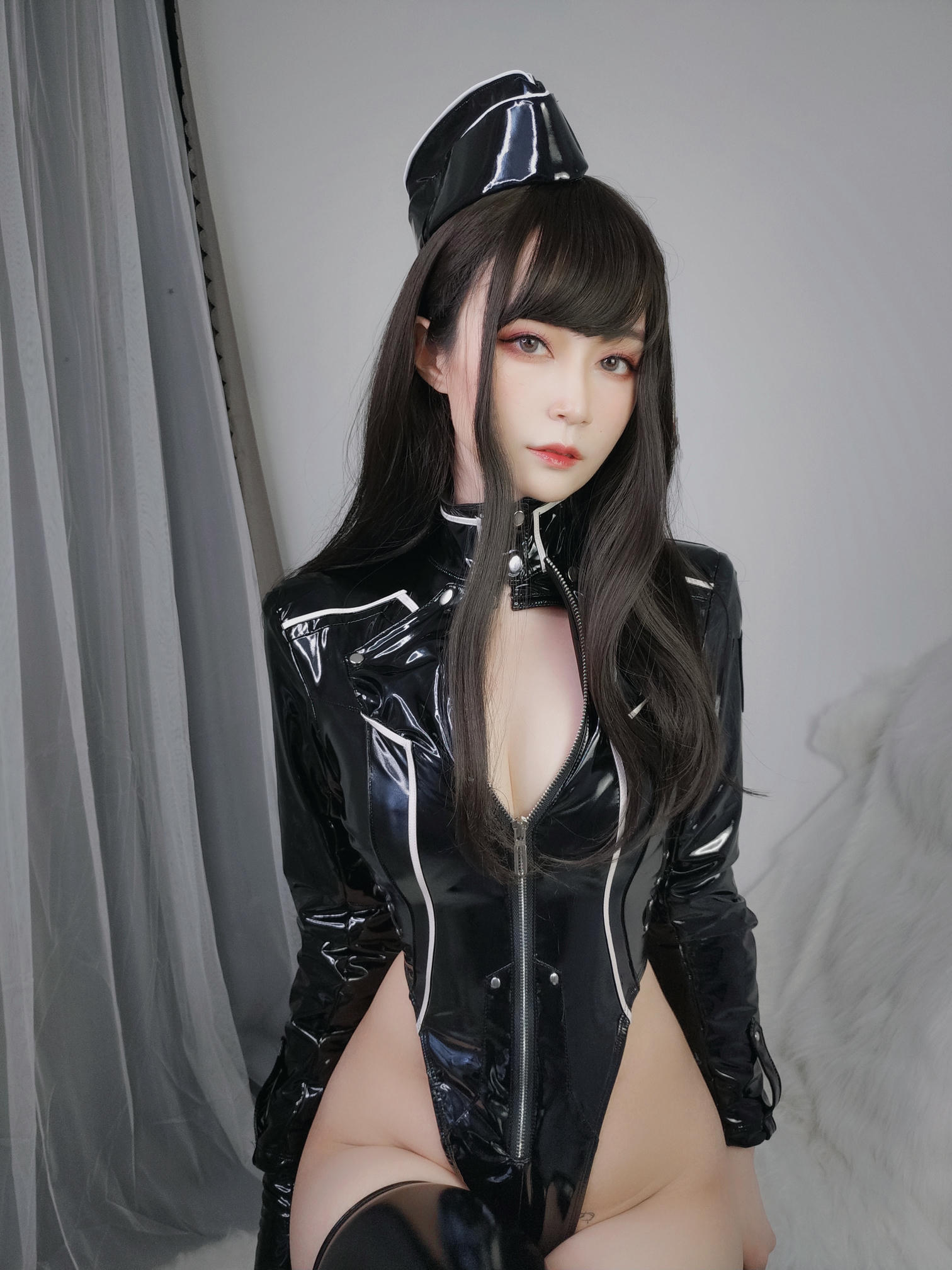 白银81 NO.048 通讯官 [147P8V-1.11GB]_第1集