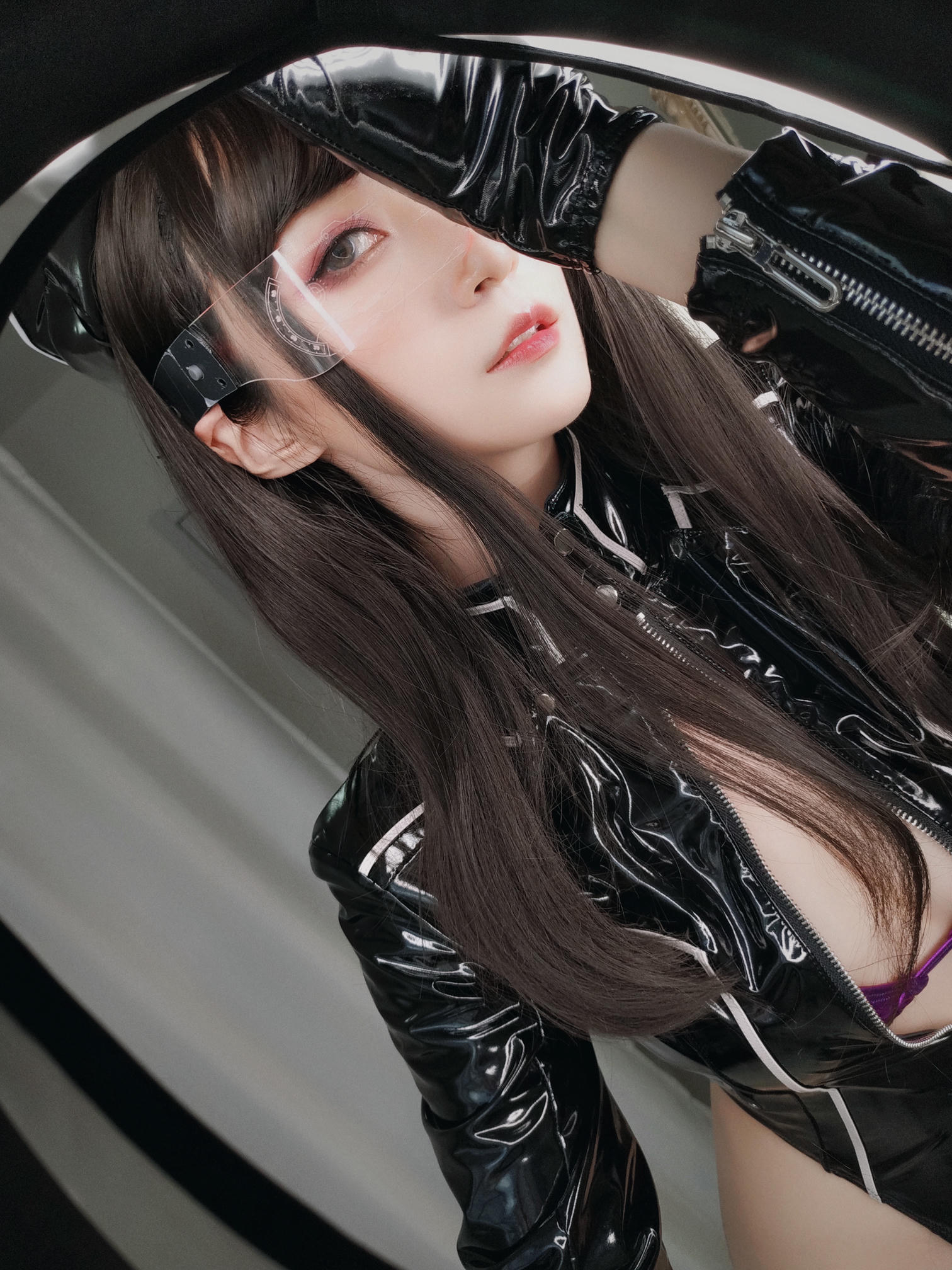 白银81 NO.048 通讯官 [147P8V-1.11GB]_第1集