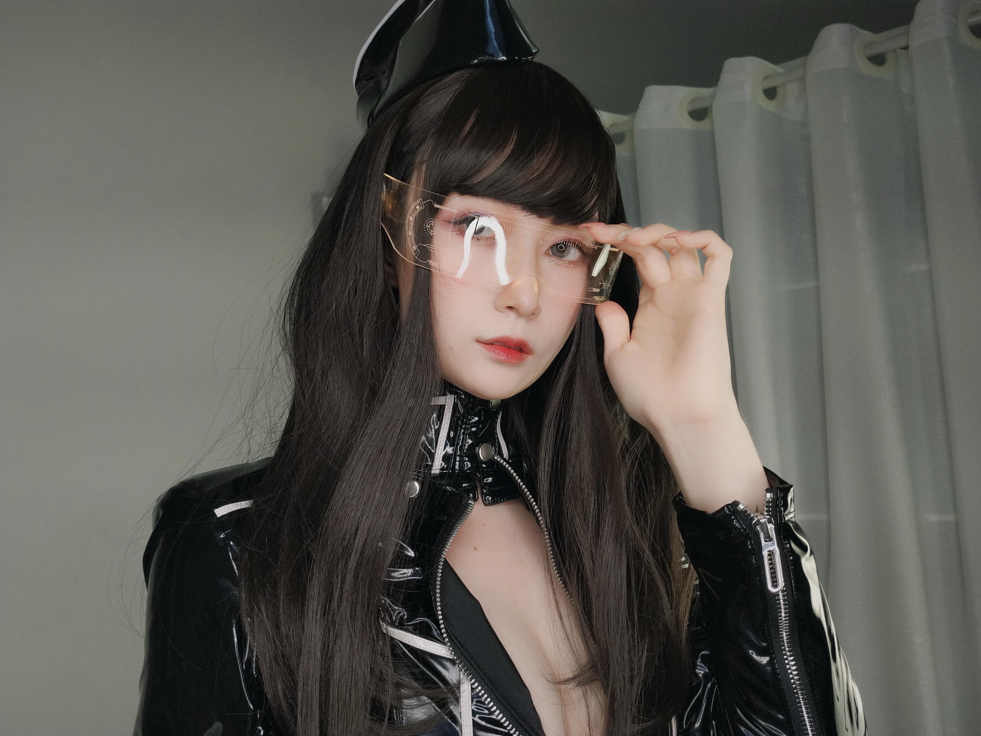 白银81 NO.048 通讯官 [147P8V-1.11GB]_第2集