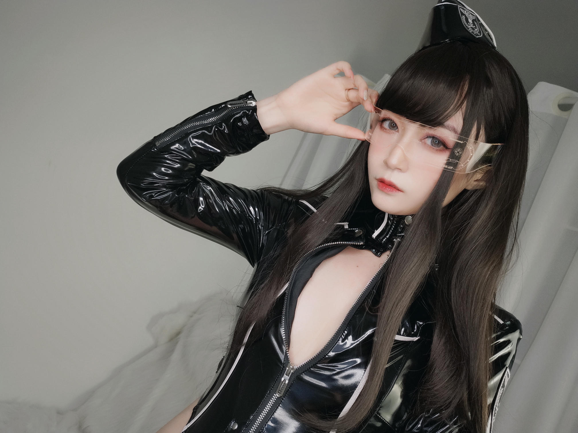 白银81 NO.048 通讯官 [147P8V-1.11GB]_第2集