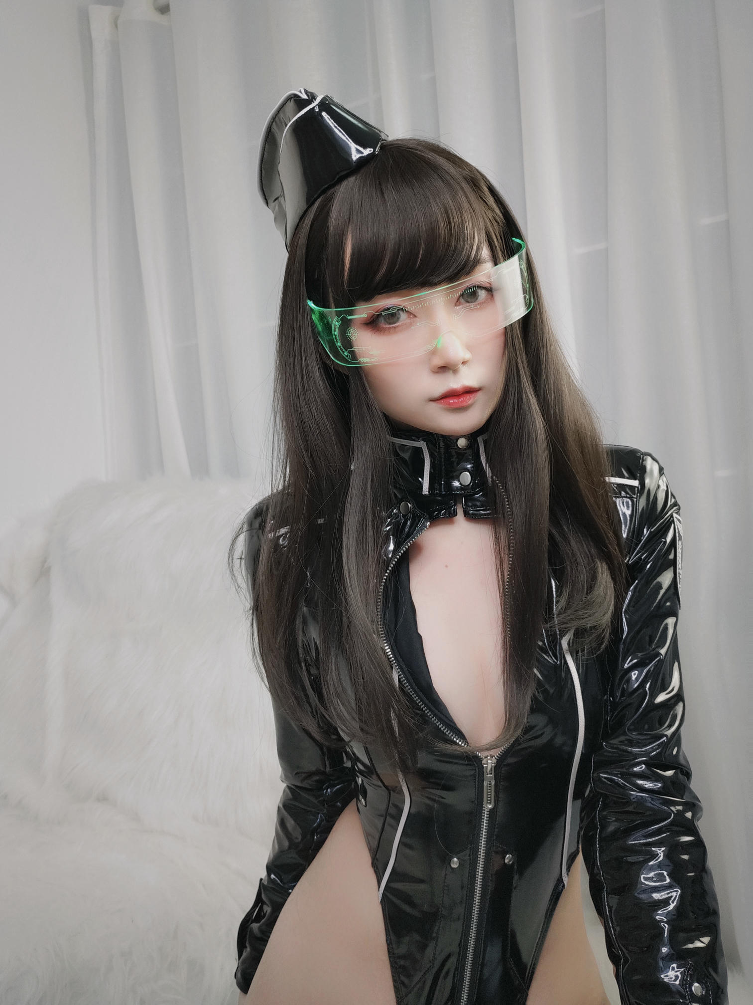 白银81 NO.048 通讯官 [147P8V-1.11GB]_第2集